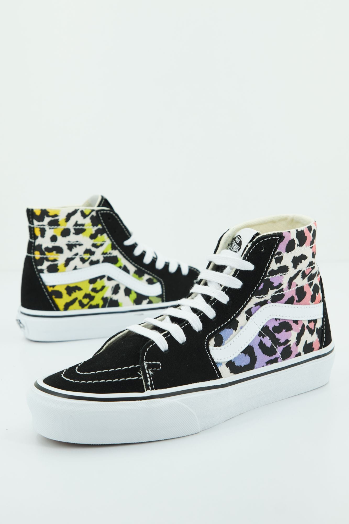 VANS VN0A7Q62MUL1 en color ANIMAL PRINT (1)