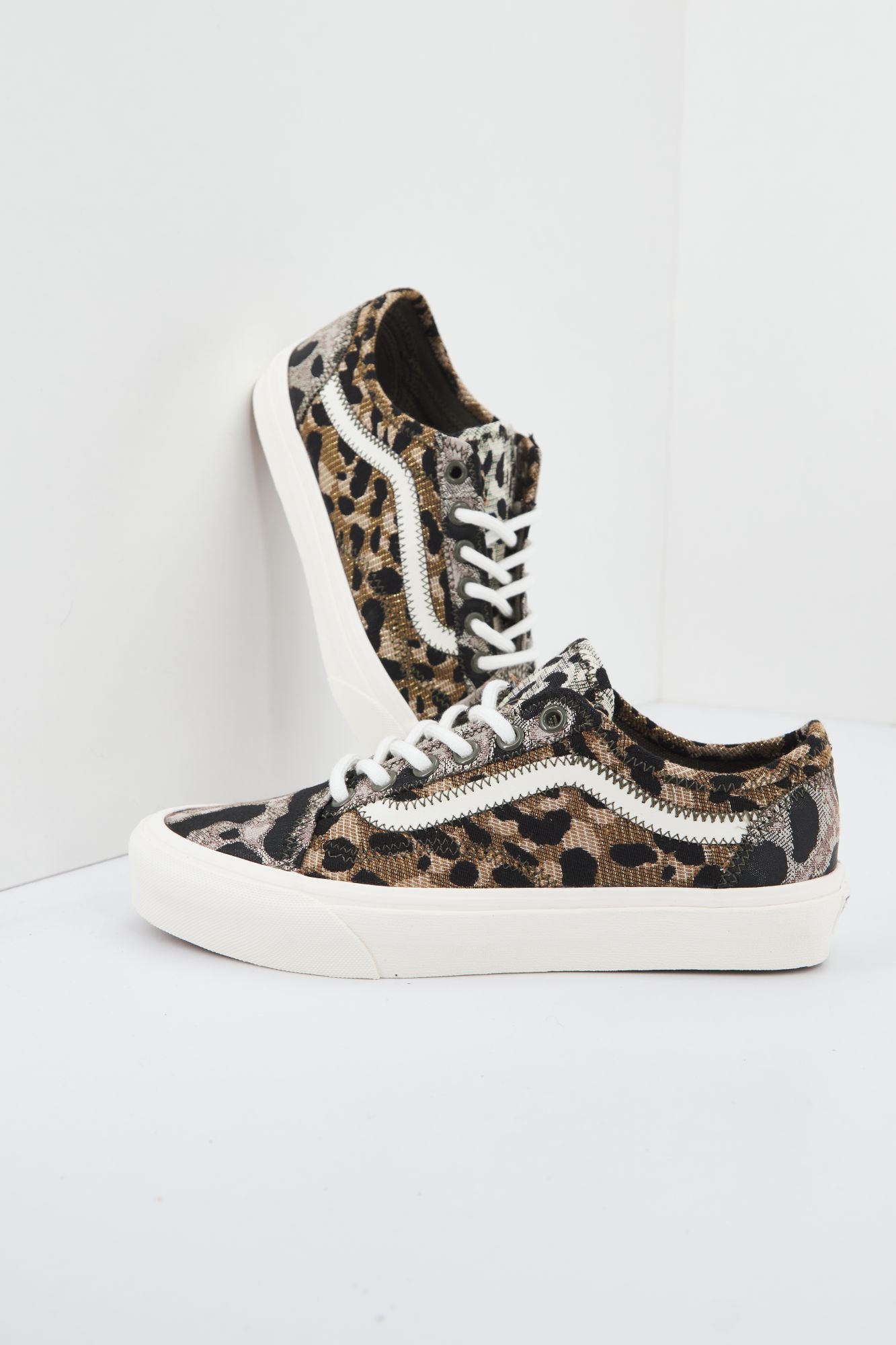 VANS  UA OLD SKOOL en color ANIMAL PRINT (4)