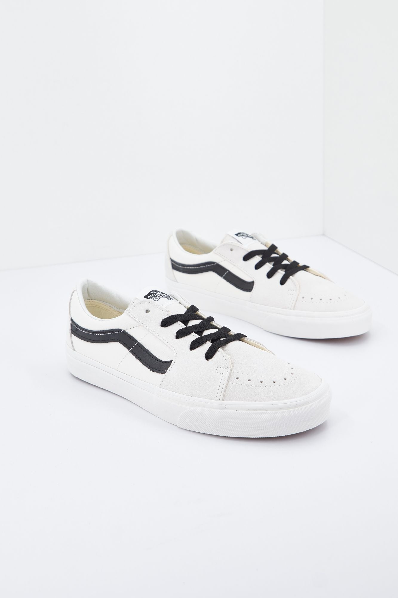 VANS SK8-LOW en color BLANCO (1)