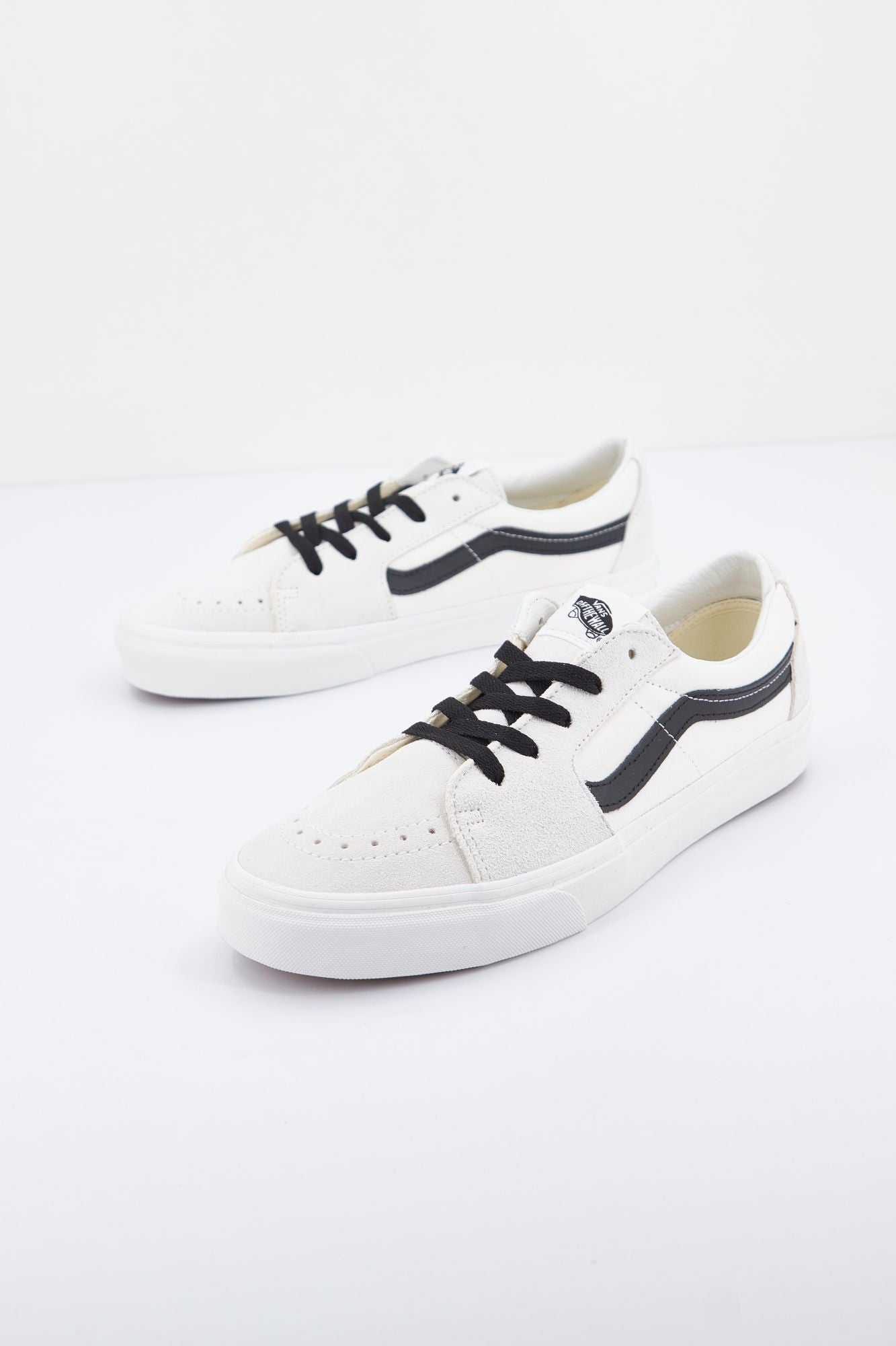 VANS SK8-LOW en color BLANCO (2)
