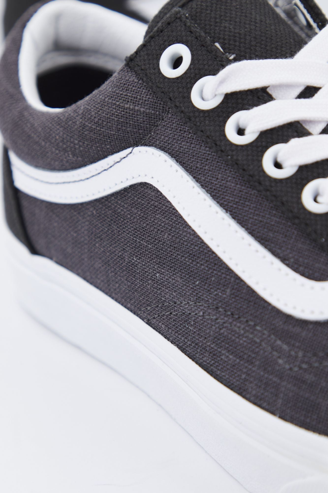 VANS OLD SKOOL en color GRIS (4)