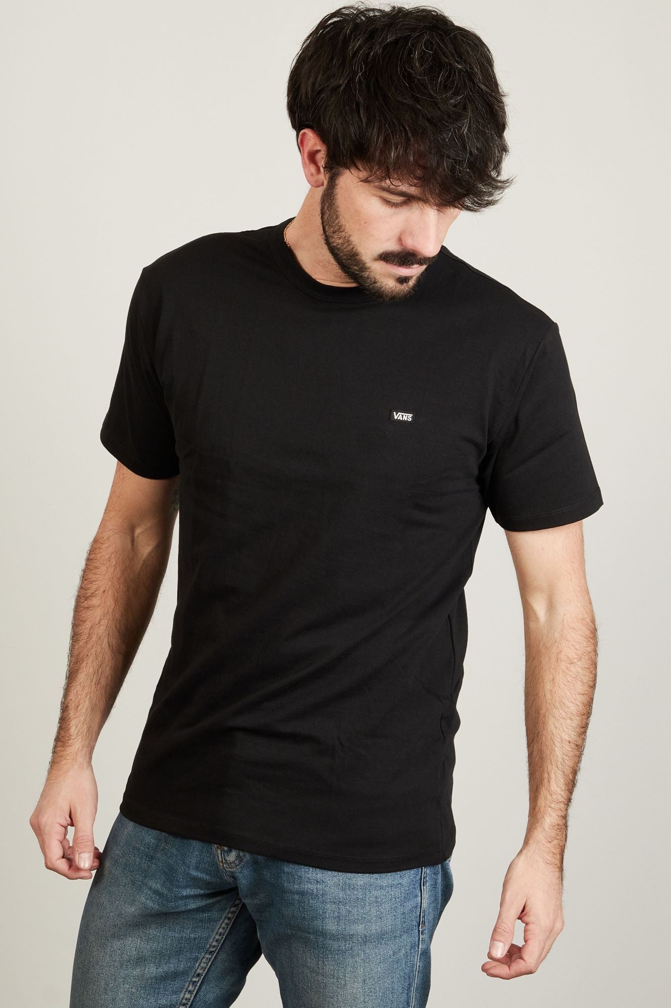 VANS OFF THE WALL CLASSIC TEE en color NEGRO (2)