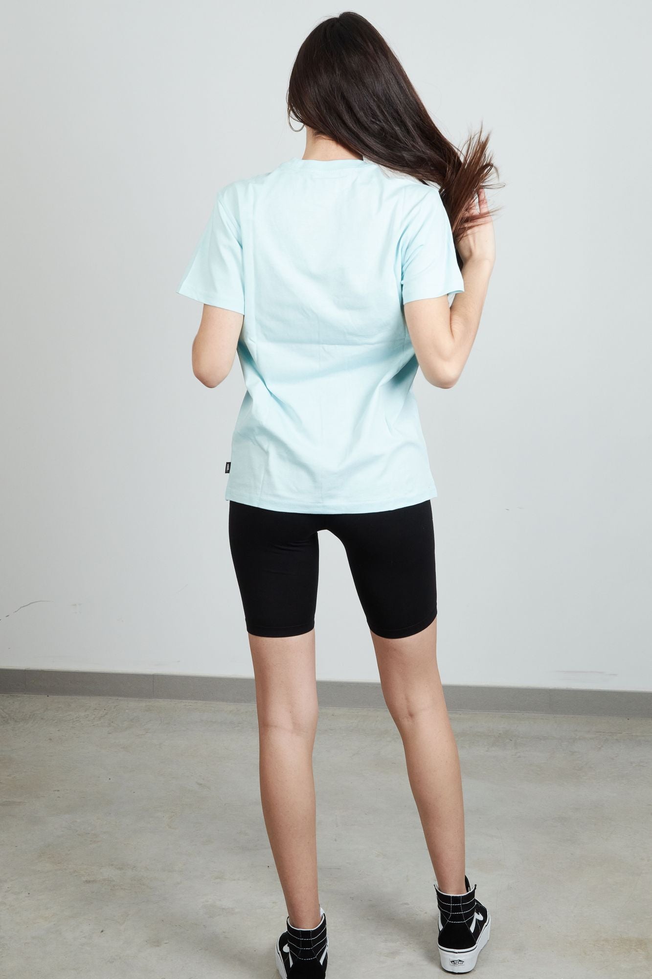 VANS LEFT CHEST LOGO TEE EM en color AZUL (4)