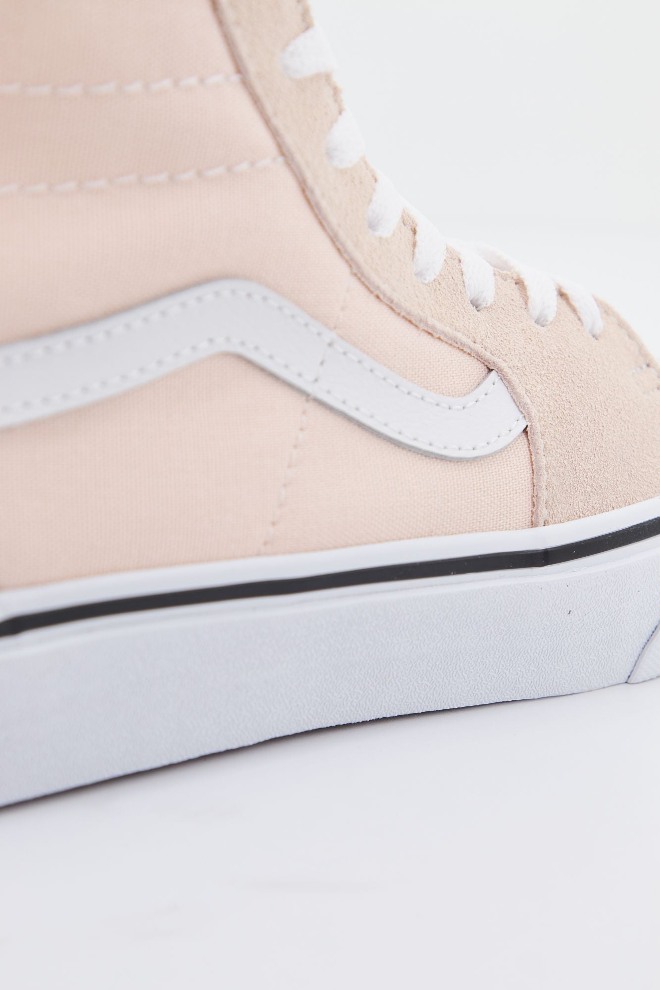 VANS SK8-HI TAPERED en color NUDE (4)