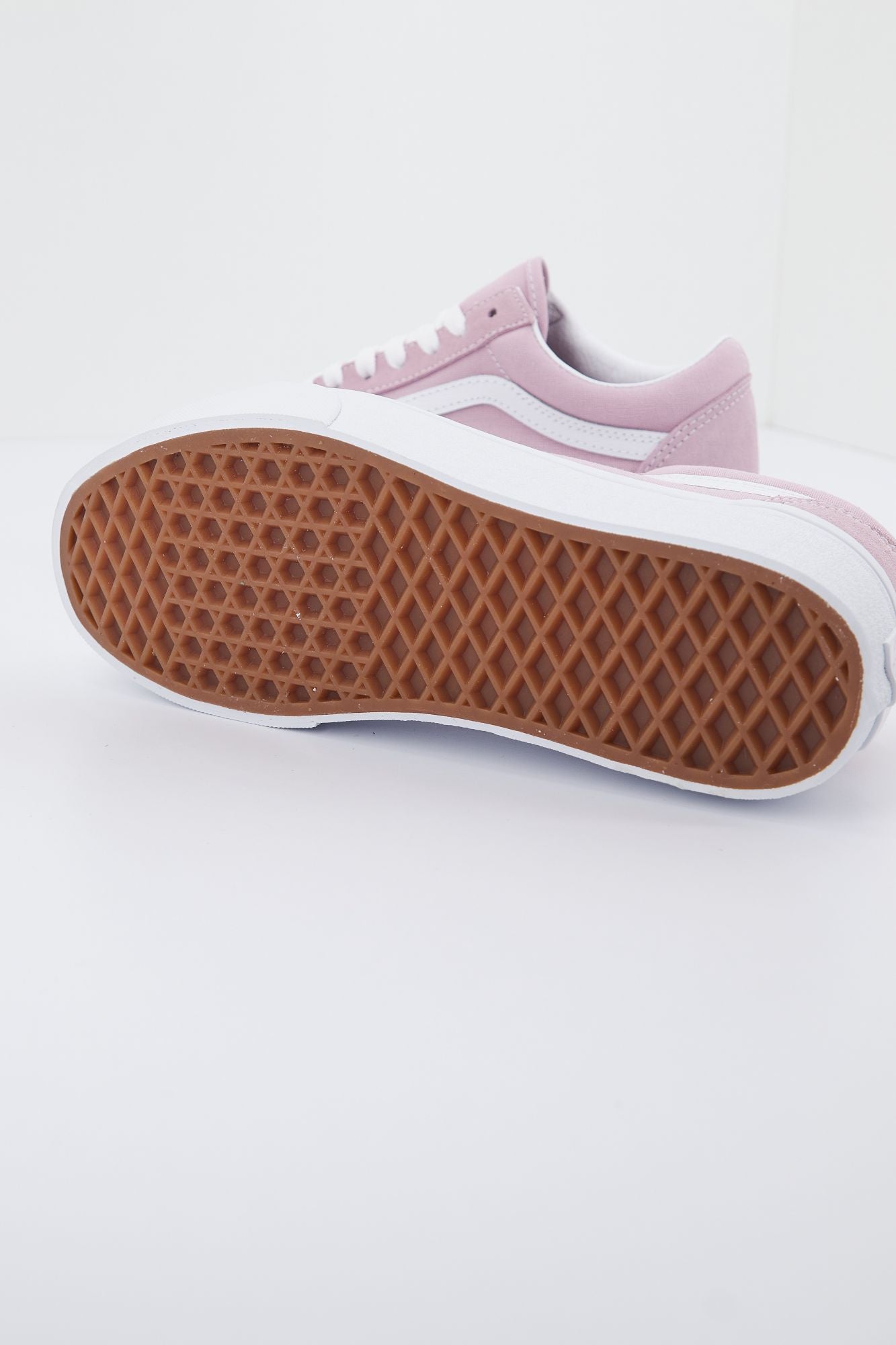 VANS OLD SKOOL STACKFORM en color ROSA (4)