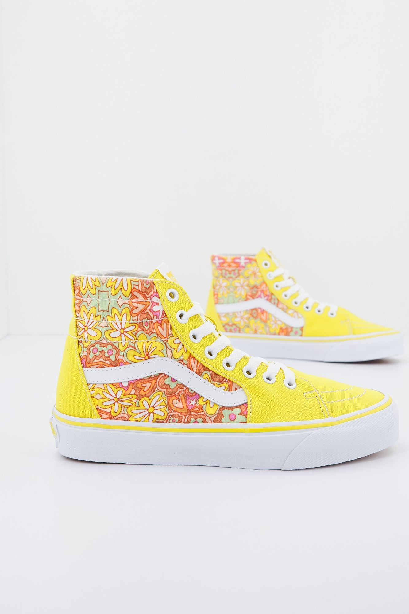 VANS SK8-HI TAPERED PSYCHEDELIC RESORT  en color AMARILLO (1)
