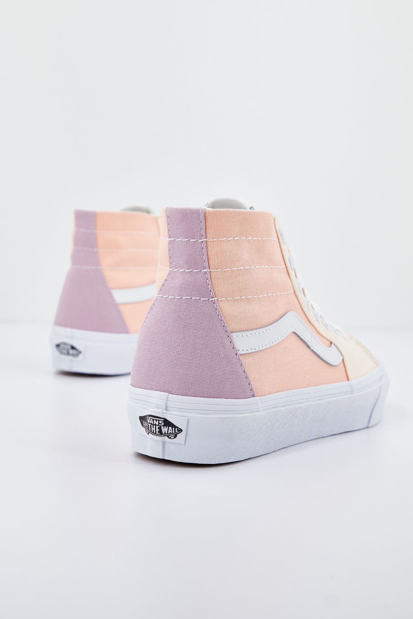 VANS SK8-HI TAPERED en color MULTICOLOR (3)