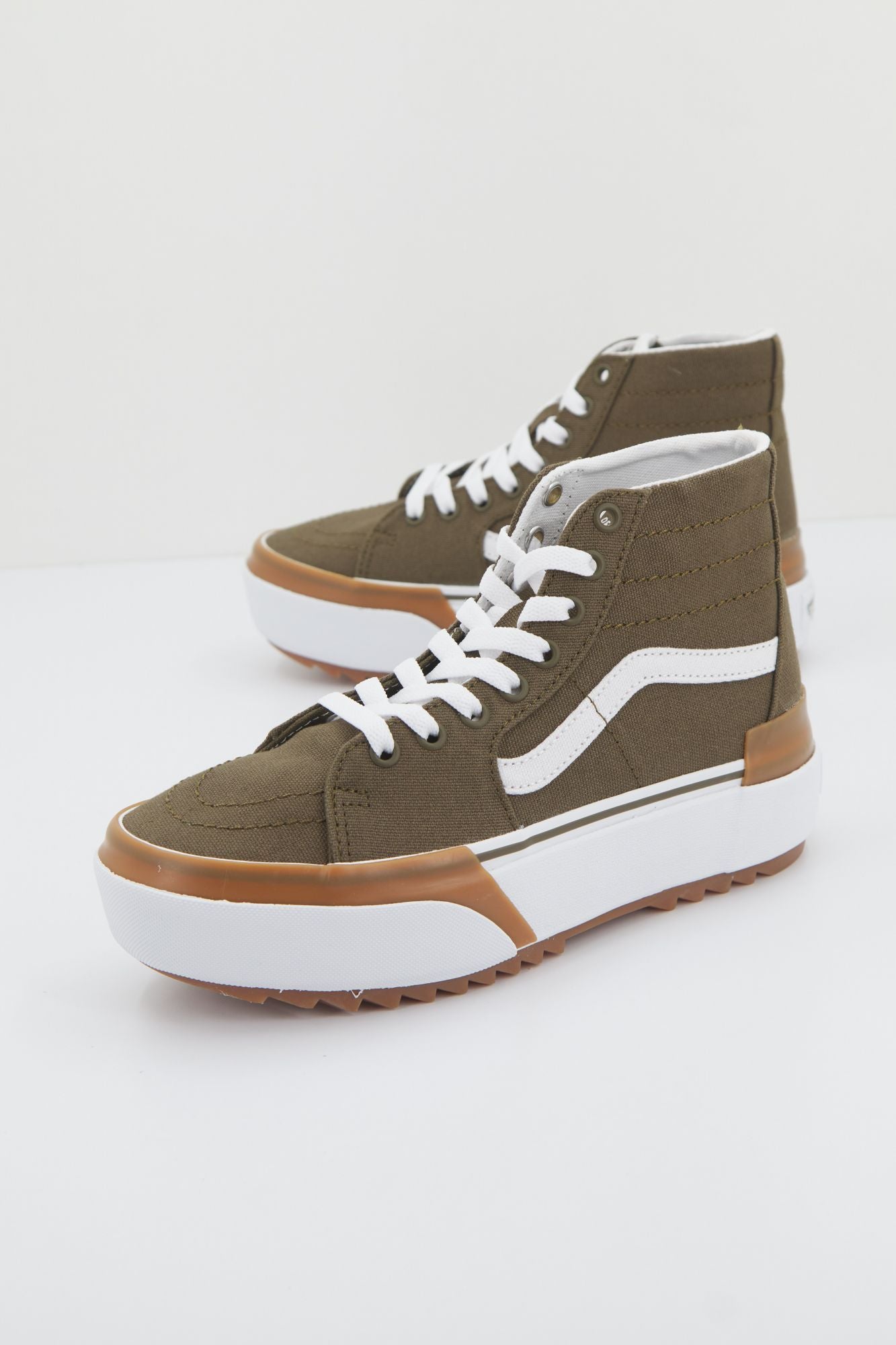 VANS SK8-HI TAPERED en color VERDE (2)