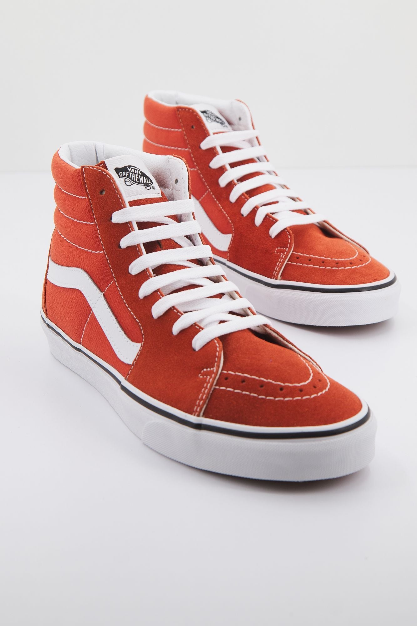VANS SK8-HI en color NARANJA (2)