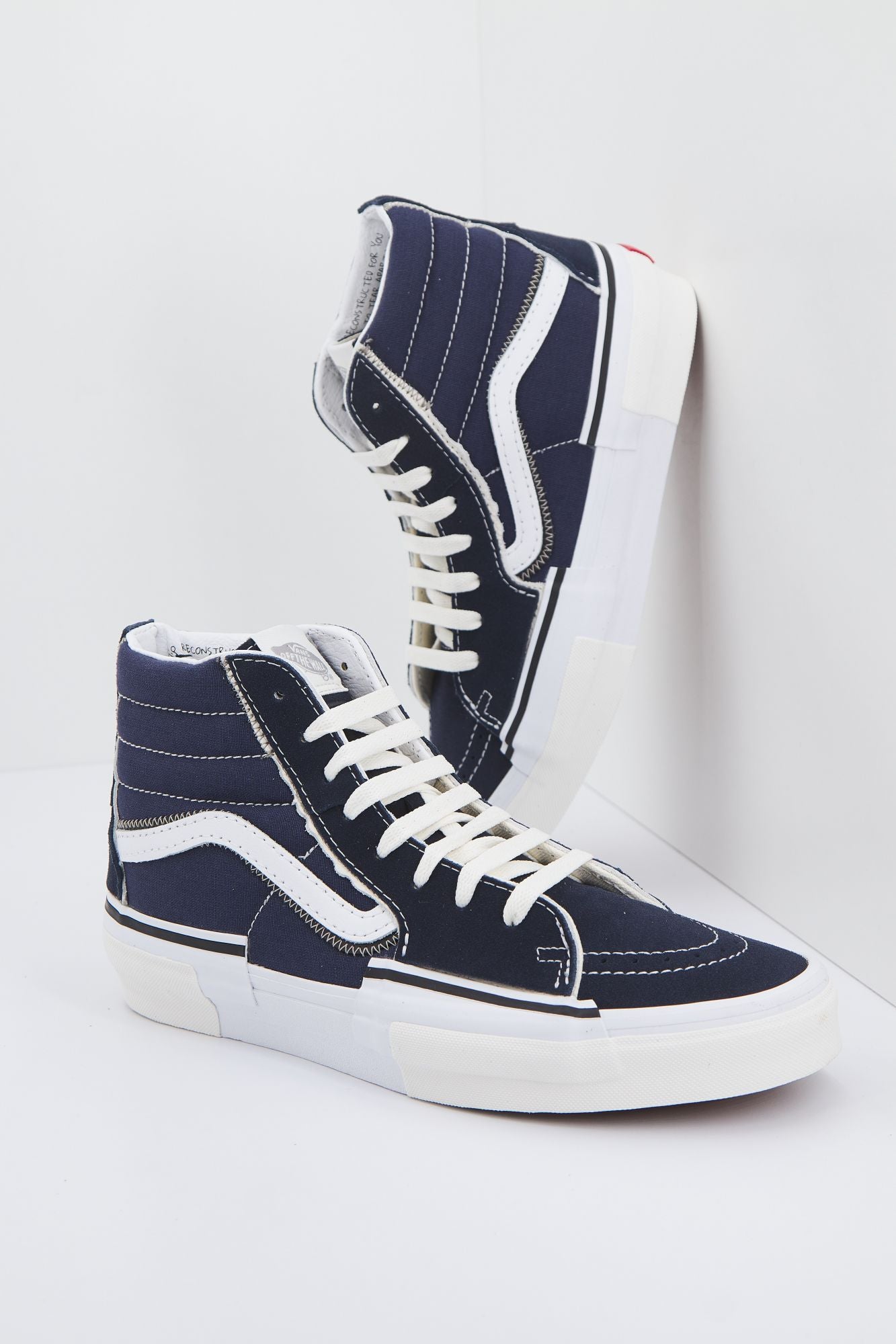 VANS SK8-HI RECONSTRUCT en color AZUL (1)