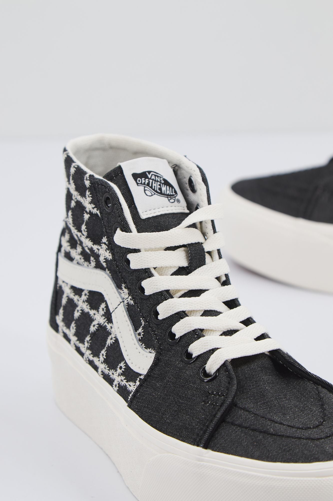 VANS SK8-HI TAPERED en color FLORAL (2)