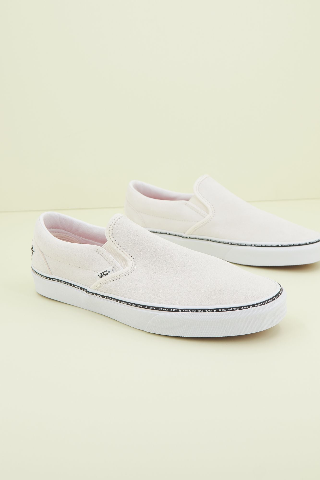 VANS CLASSIC SLIP-ON en color BLANCO (1)