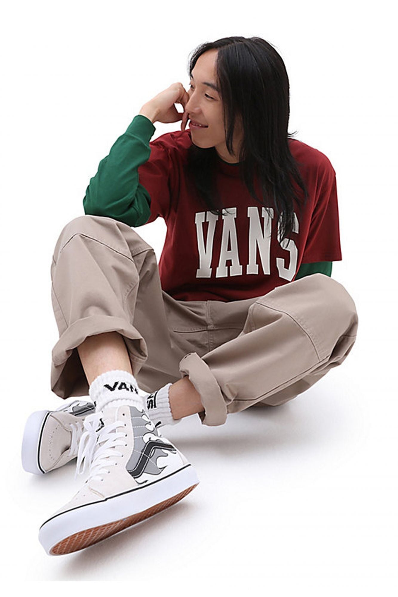 VANS VARSITY TYPE SS TEE en color BURDEOS (4)