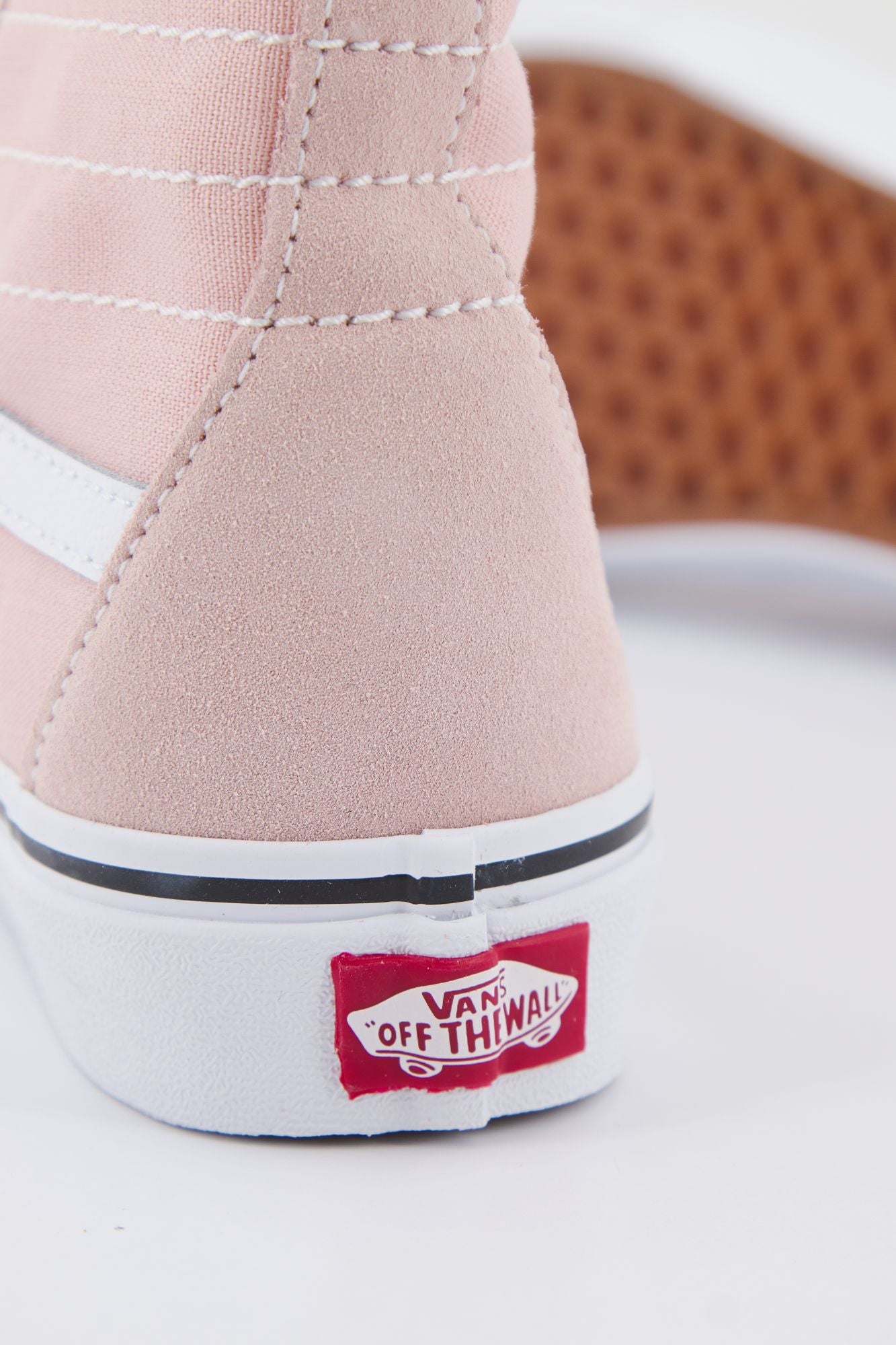 VANS SK8-HI TAPERED en color ROSA (4)
