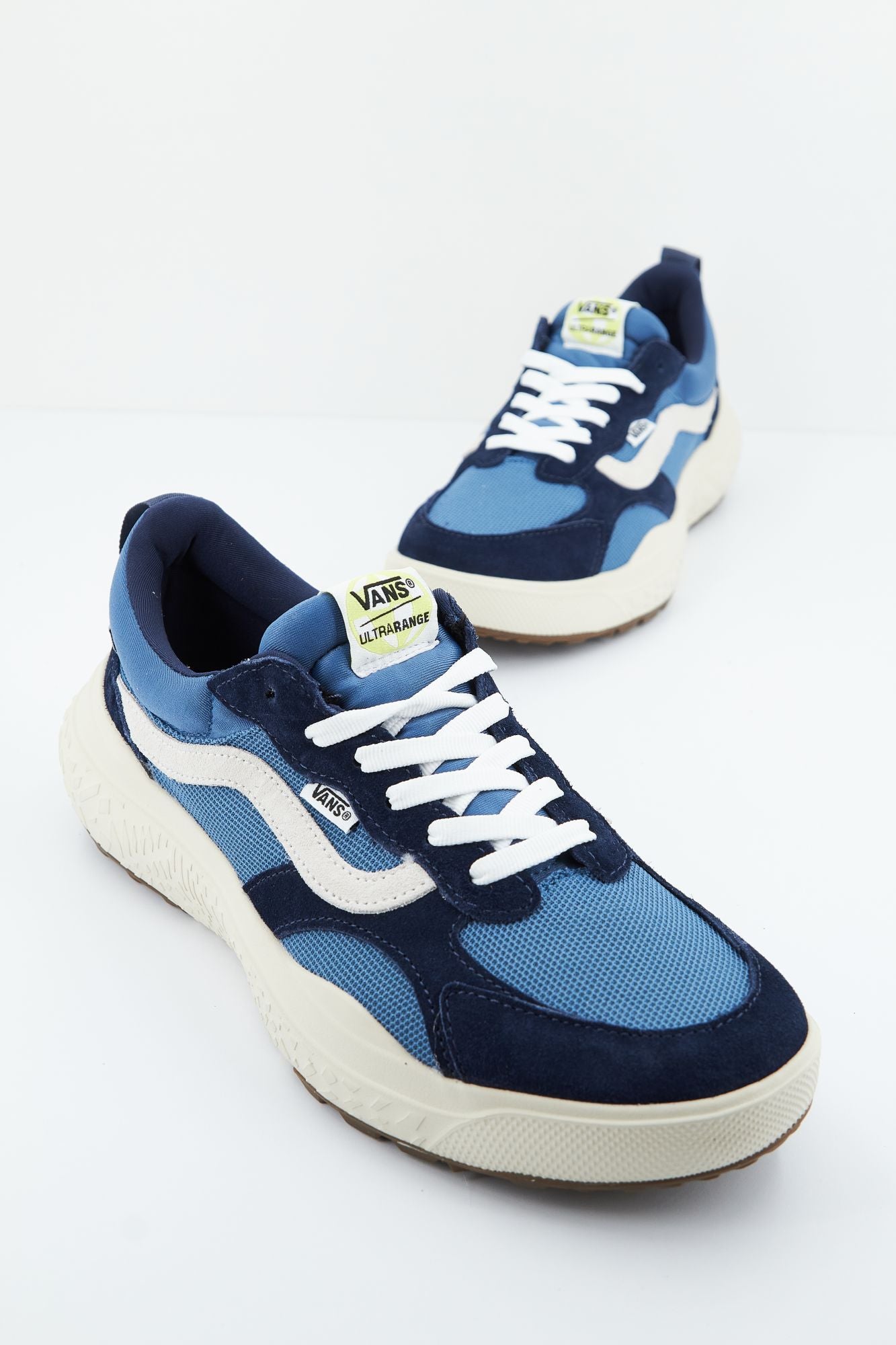 VANS ULTRARANGE NEO VR3 en color AZUL (1)