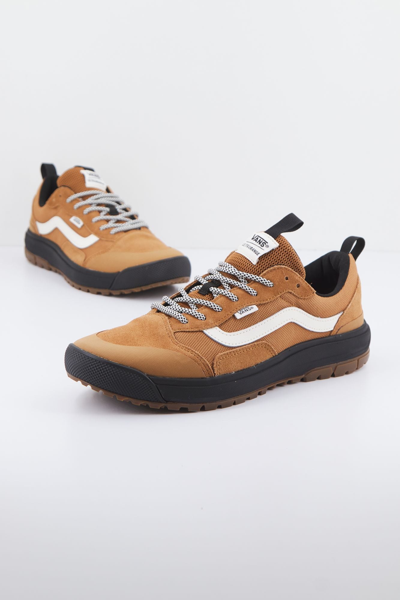 VANS ULTRARANGE EXO WW-MTE-1 en color MARRON (1)