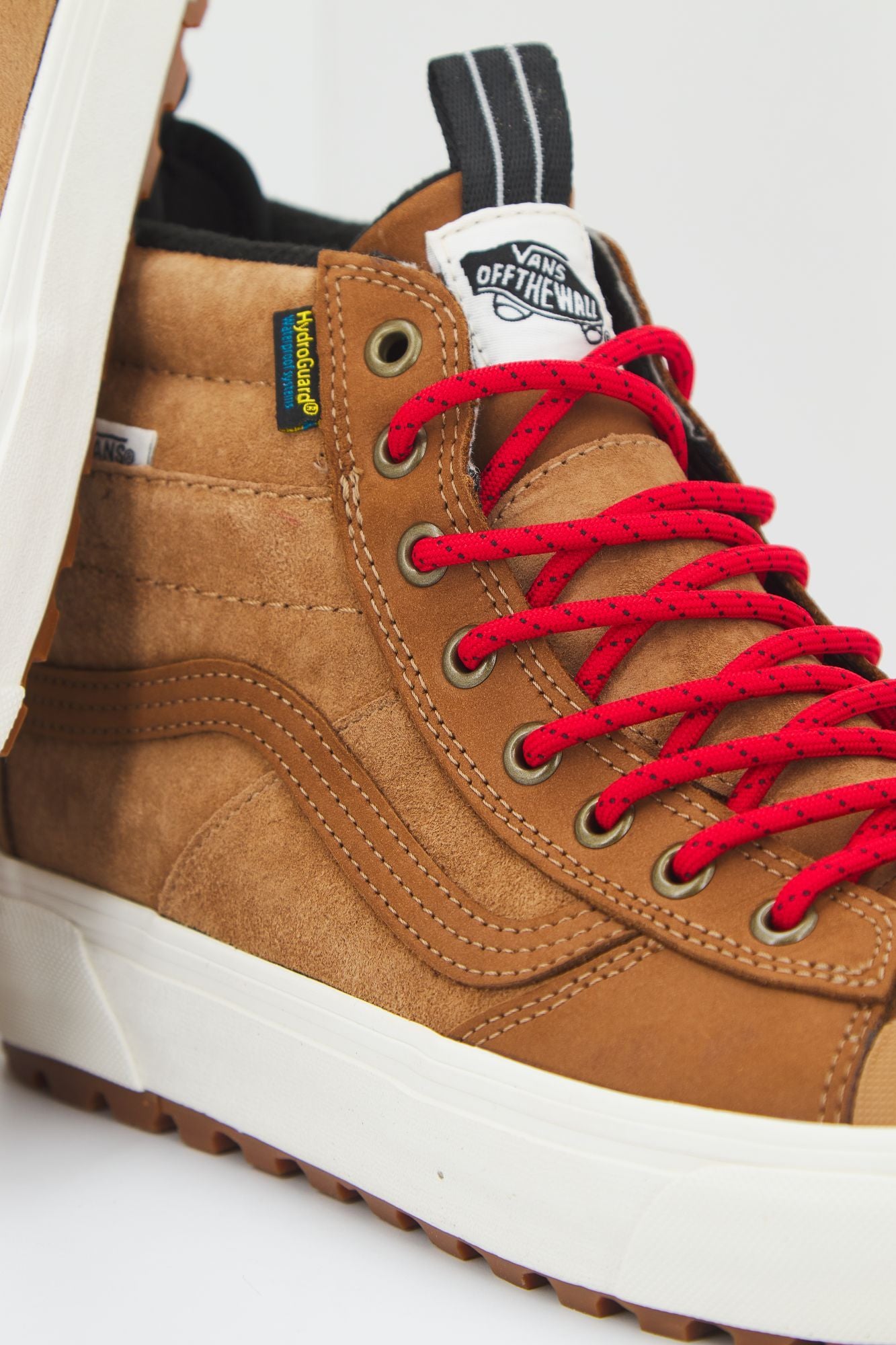 VANS UA SK8-HI MTE-2 en color MARRON (4)