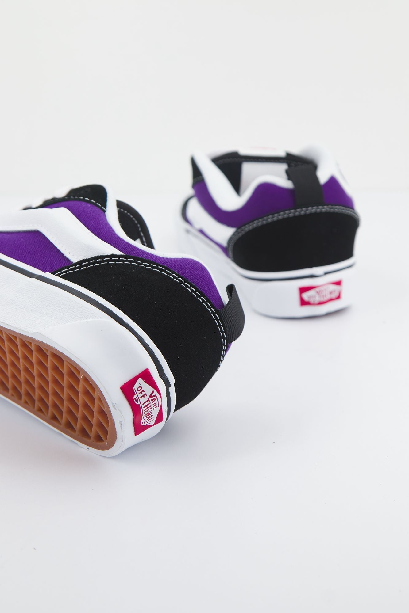 VANS KNU SKOOL en color VIOLETA (3)