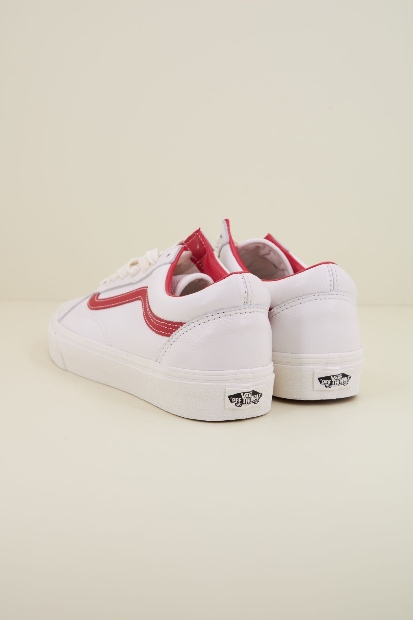 VANS OLD SKOOL VINTAGE en color BLANCO (3)