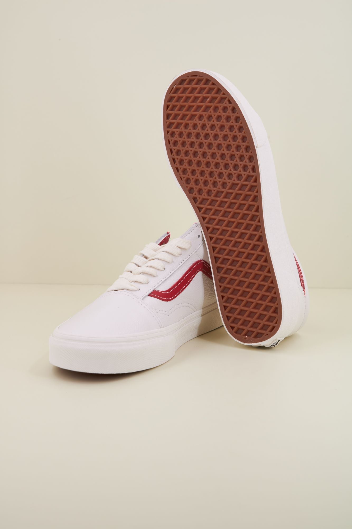 VANS OLD SKOOL VINTAGE en color BLANCO (4)