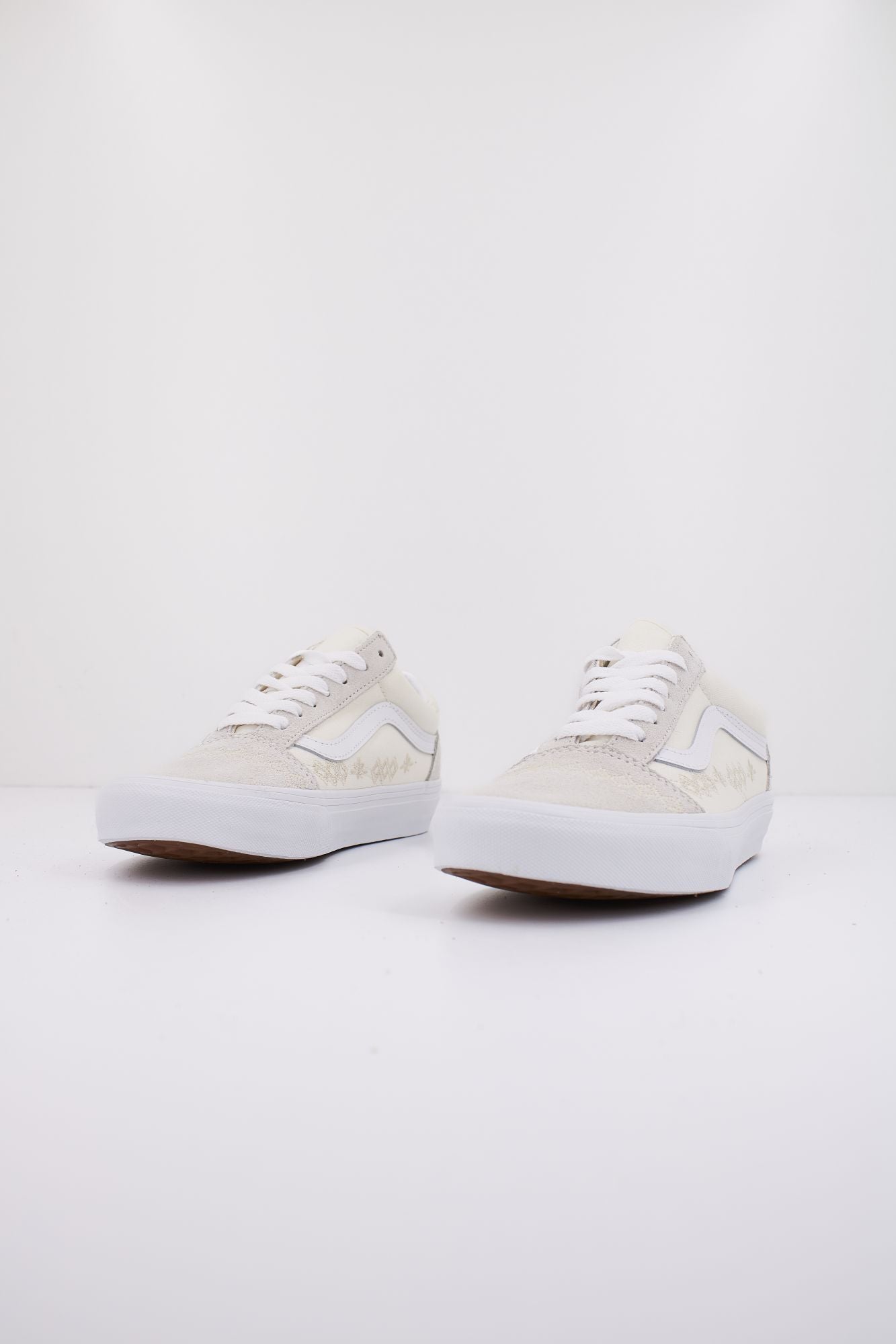 VANS SKOOL CRAFTCORE en color BEIS (2)