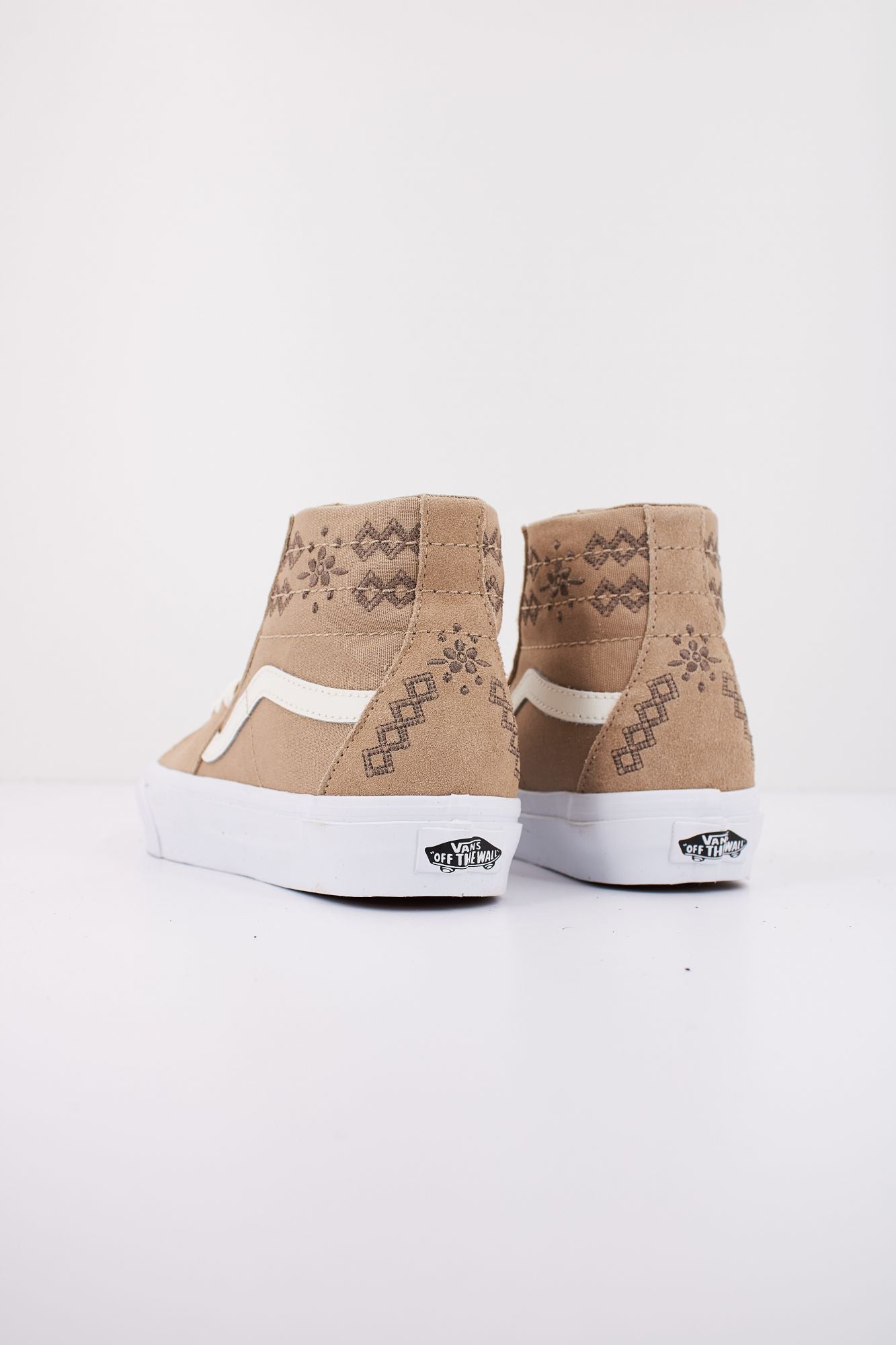 VANS SK8-HI TAPERED CRAFTCO en color MARRON (3)