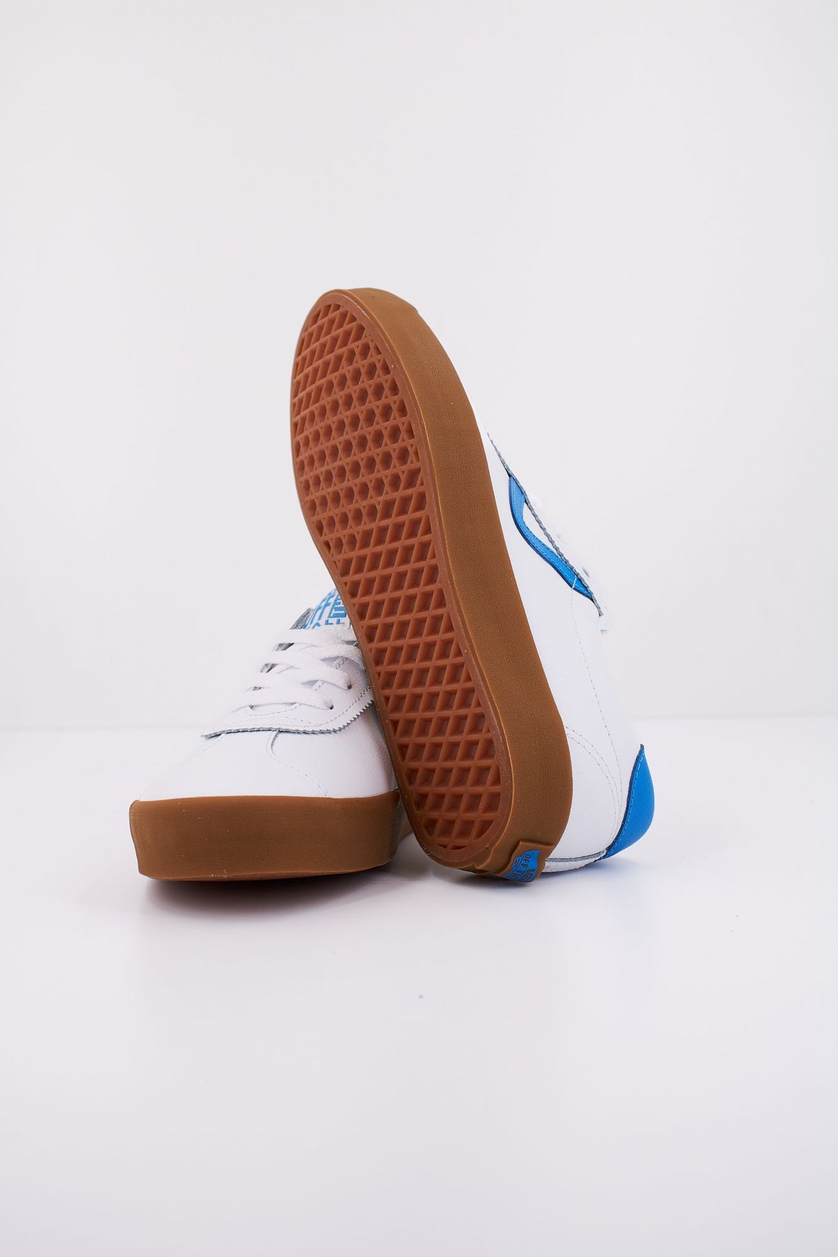 VANS SPORT LOW VN000D09D411 en color BLANCO (5)