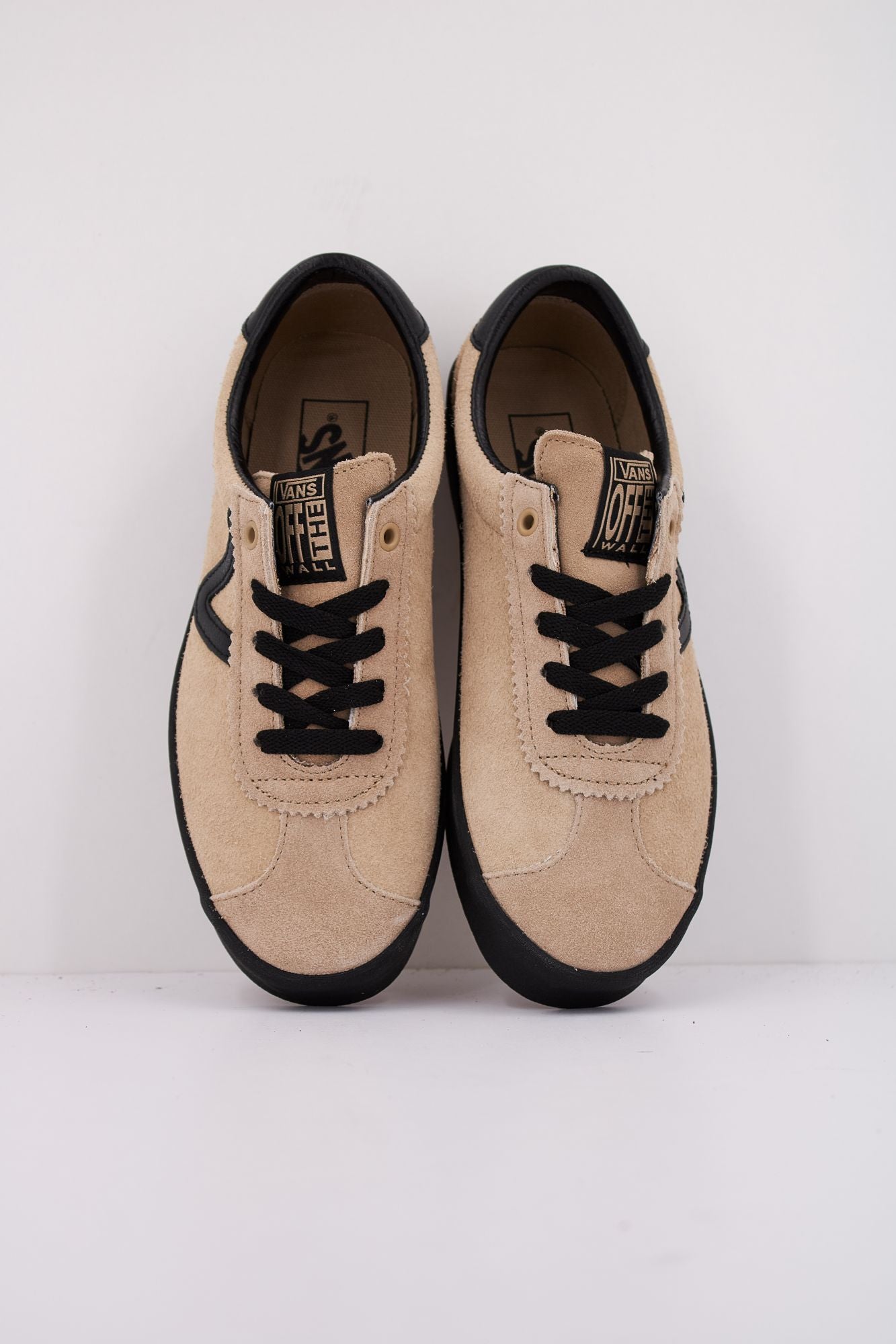 VANS SPORT LOW en color BEIS (3)
