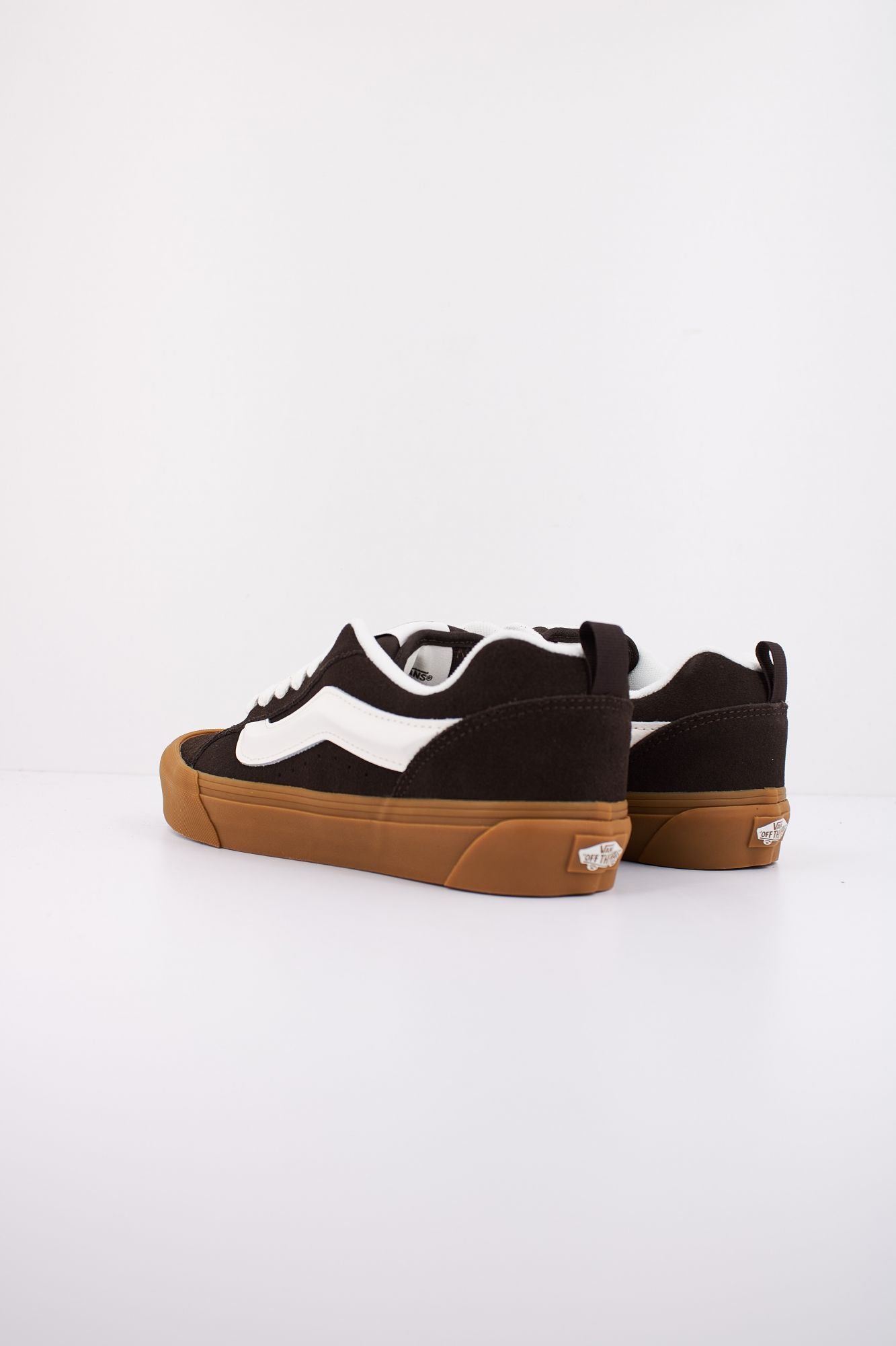 VANS KNU SKOOL en color MARRON (4)