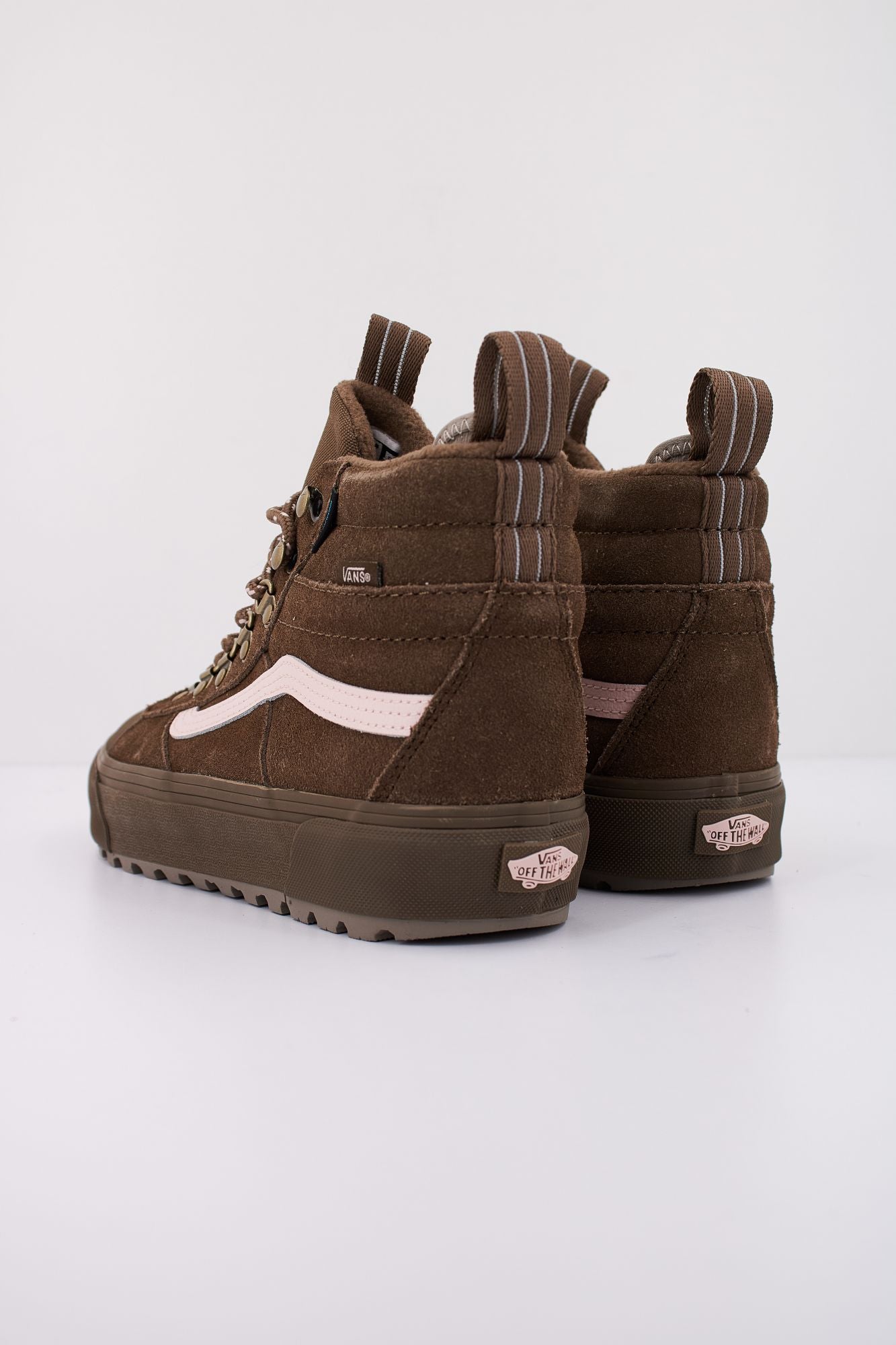 VANS MTE SK8-HI DR WATERPRO en color MARRON (4)