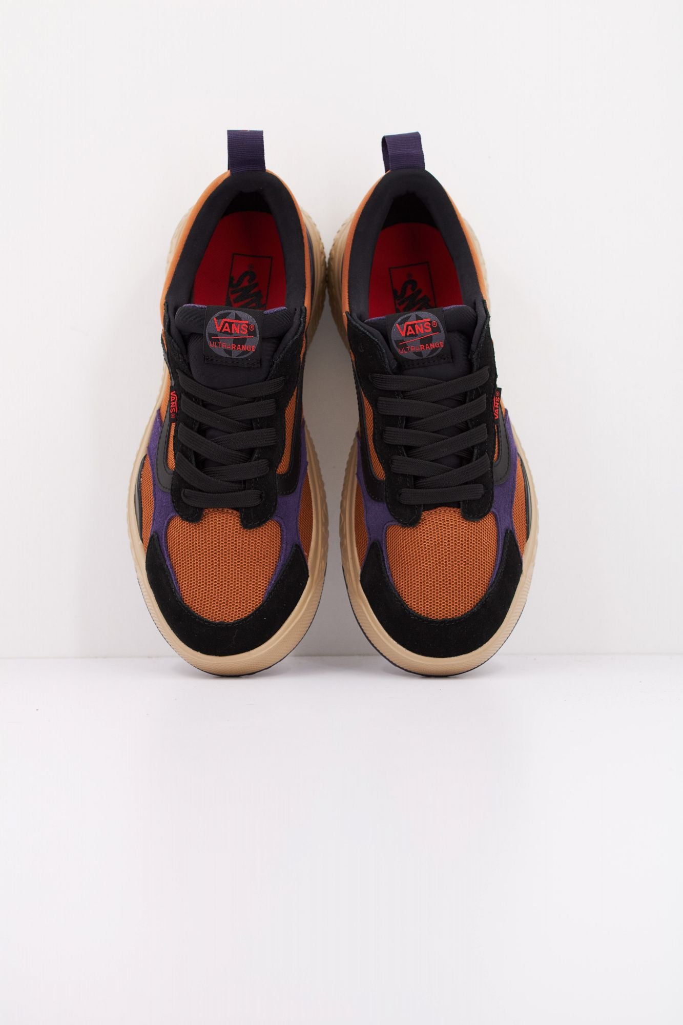 VANS MTE ULTRARANGE NEO VR3 en color MARRON (3)