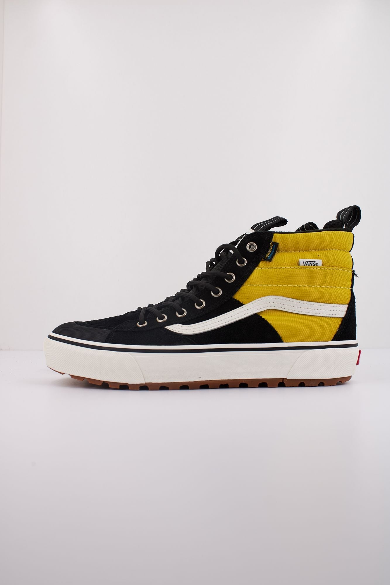 VANS MTE SK8-HI WATERPROOF en color NEGRO (1)