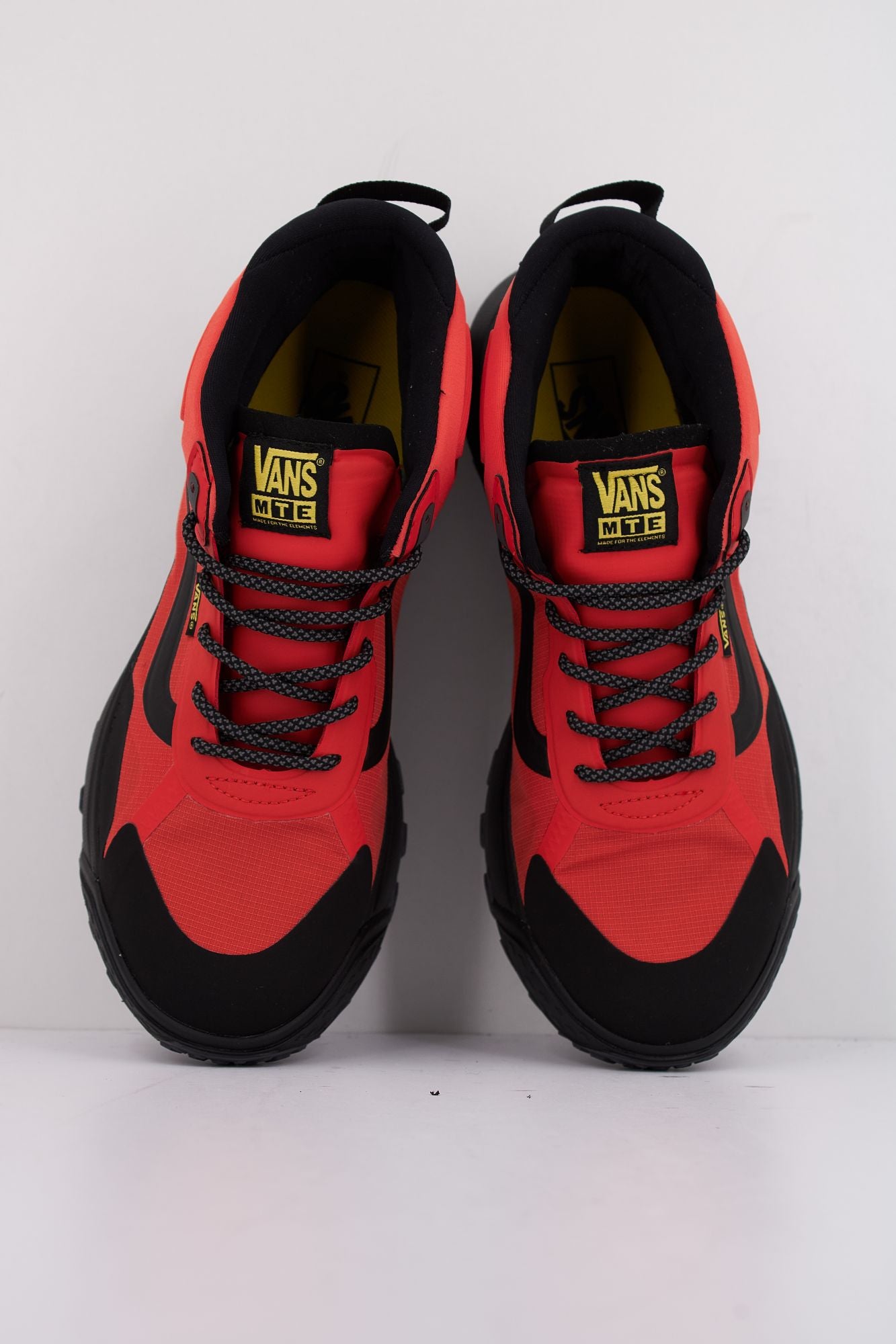 VANS MTE CROSSPATH MID en color NARANJA (3)