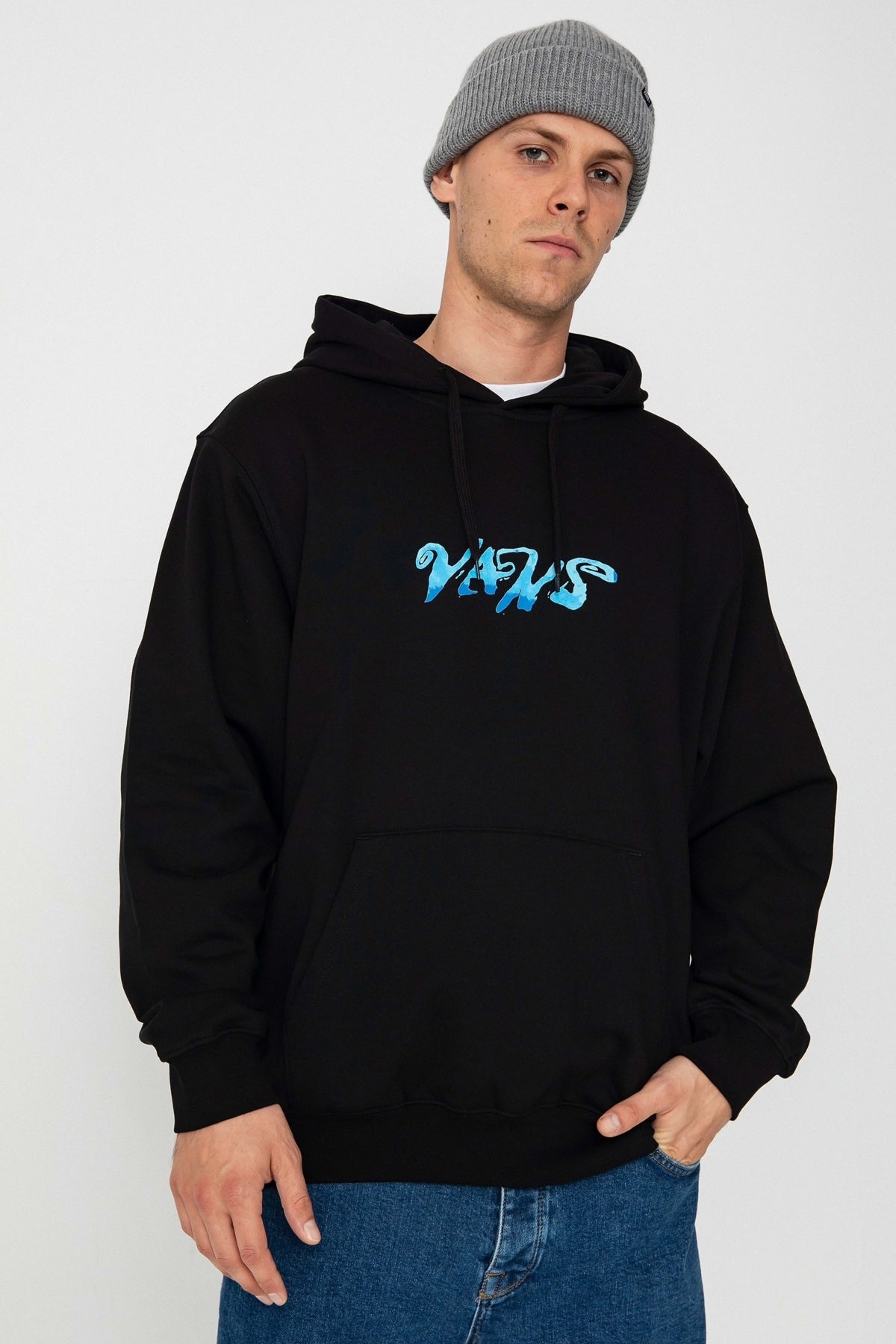 VANS VN000KVXBLK1 en color NEGRO (1)