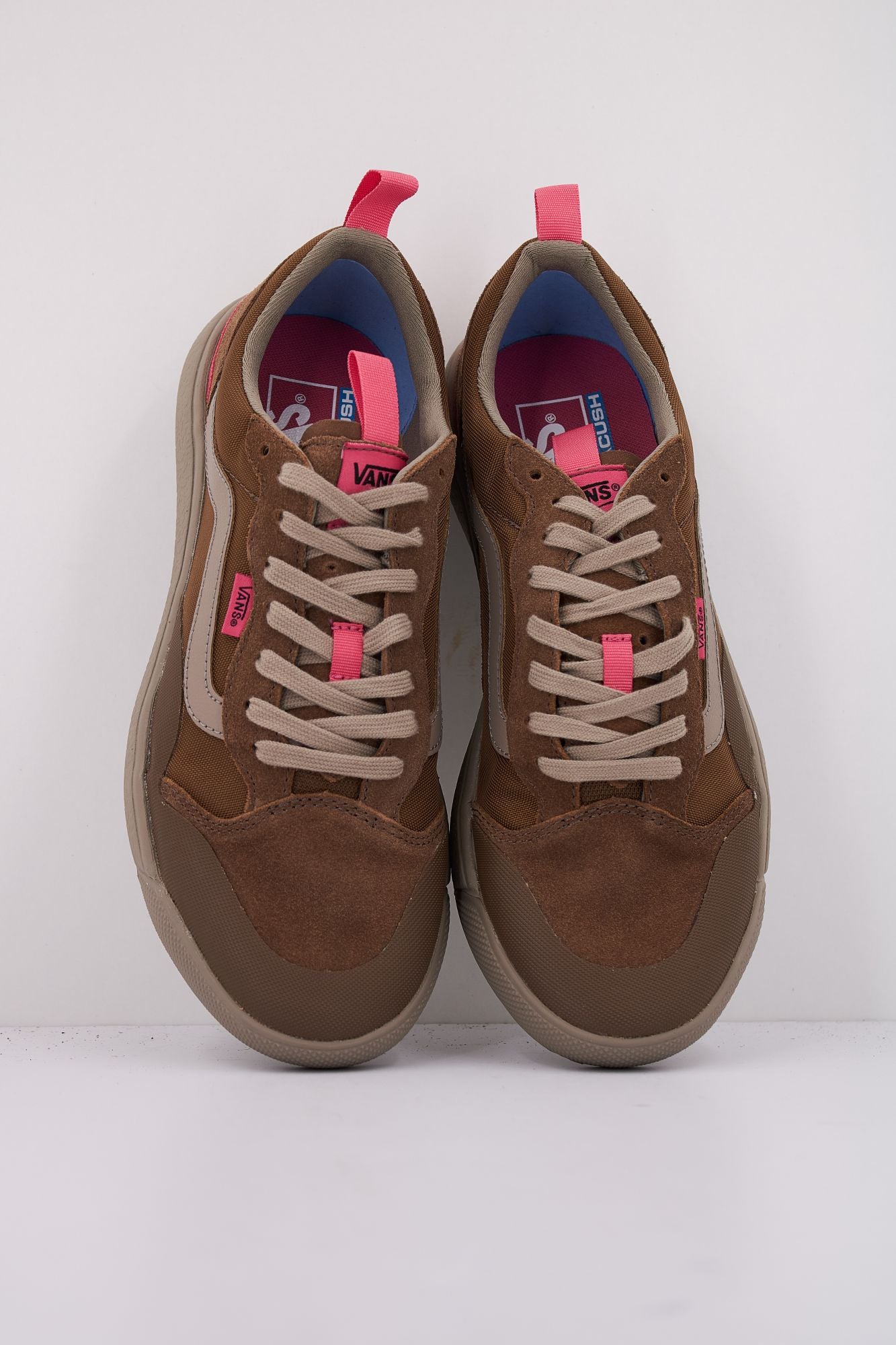 VANS ULTRARANGE EXO SE en color MARRON (3)