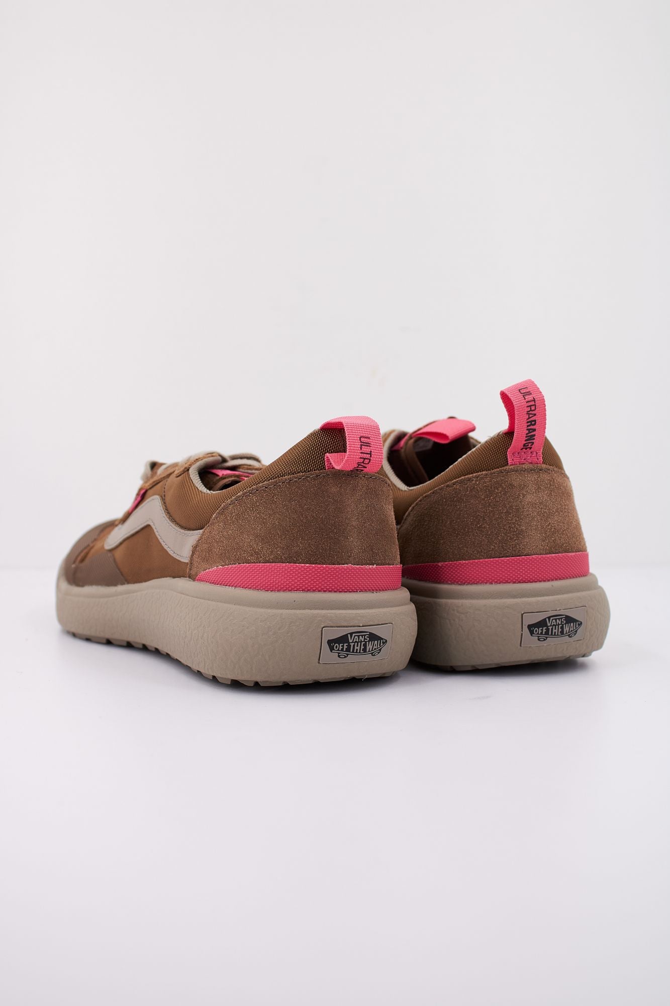 VANS ULTRARANGE EXO SE en color MARRON (4)