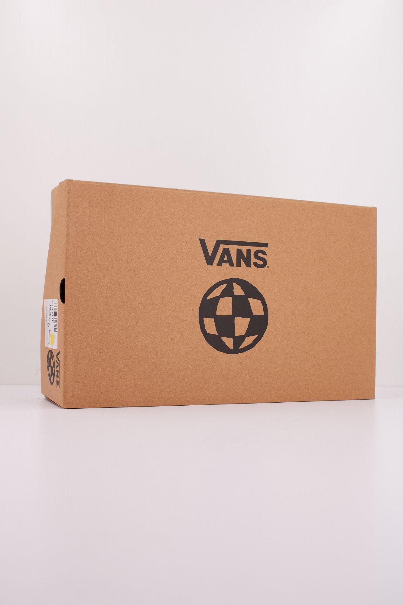 VANS MTE ULTRARANGE NEO VR3 en color AMARILLO (6)