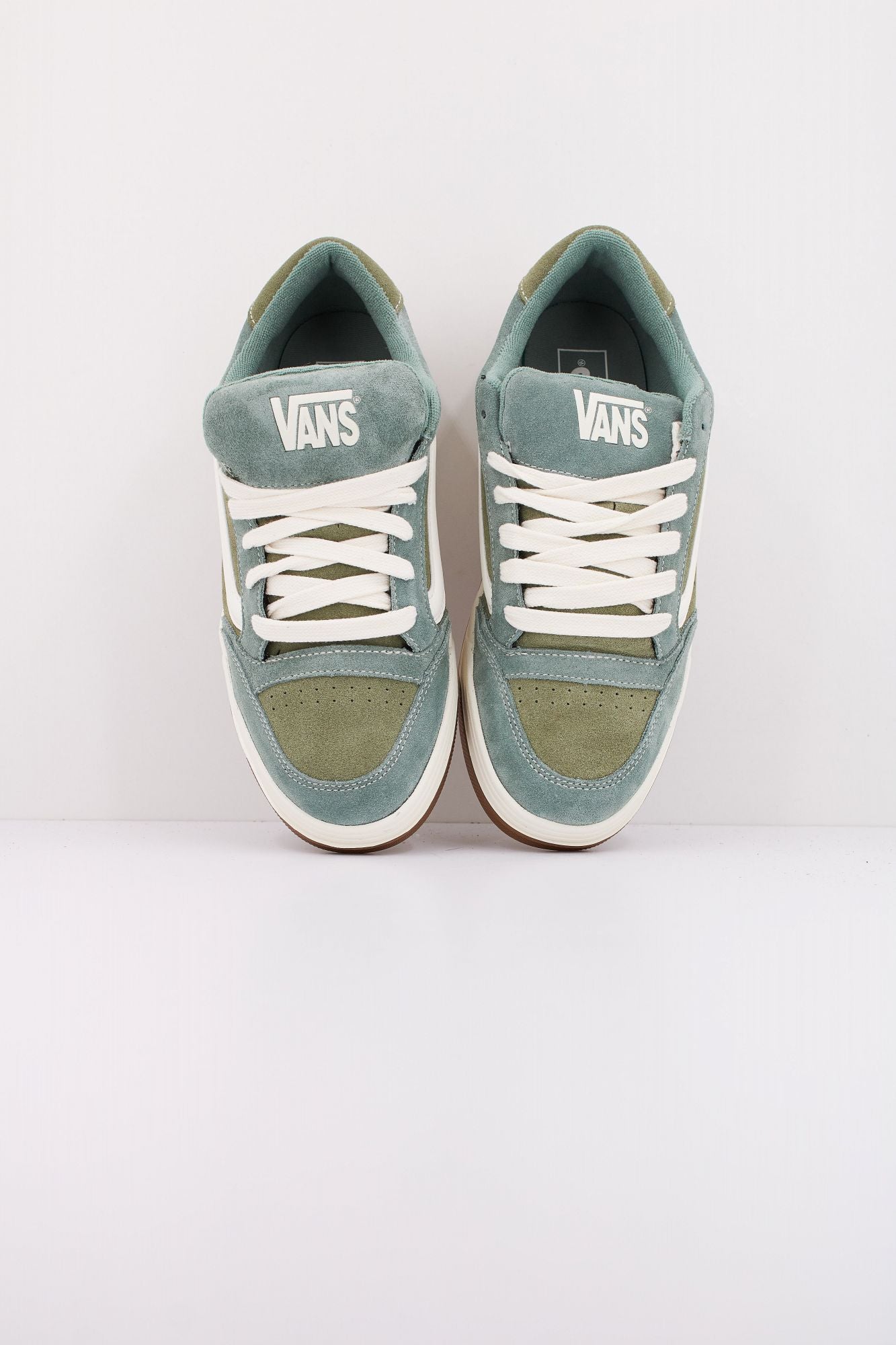 VANS HYLANE en color VERDE (3)