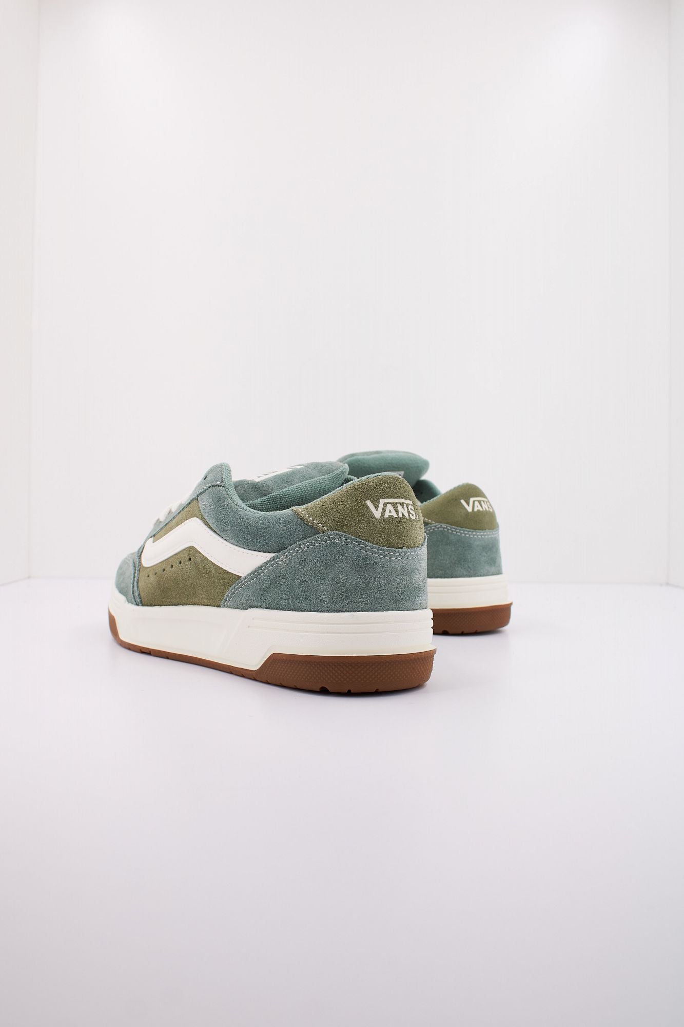 VANS HYLANE en color VERDE (4)
