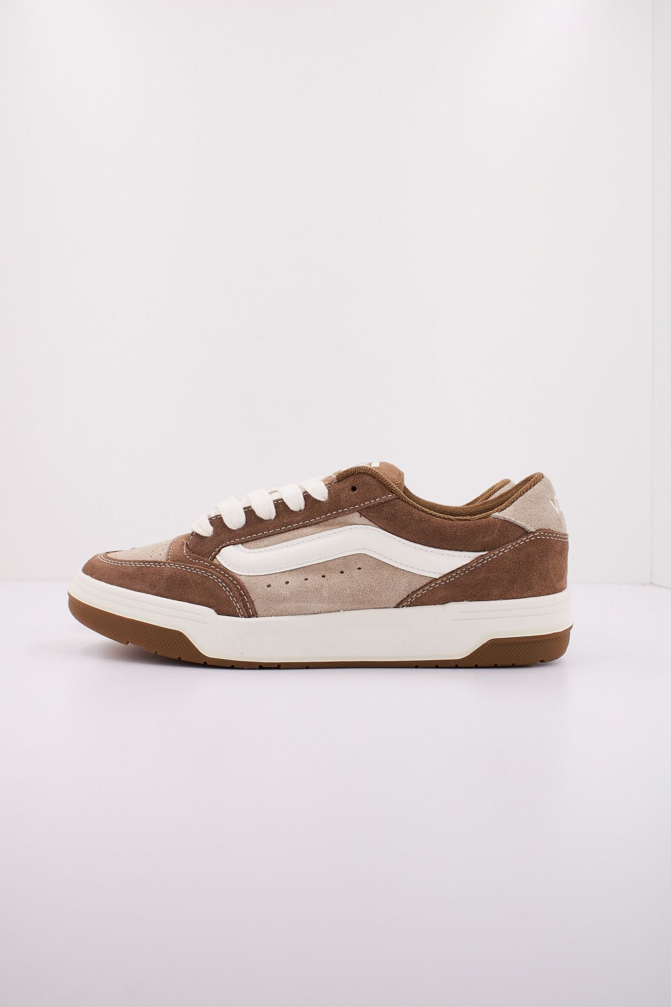 VANS  HYLANE en color MARRON (1)