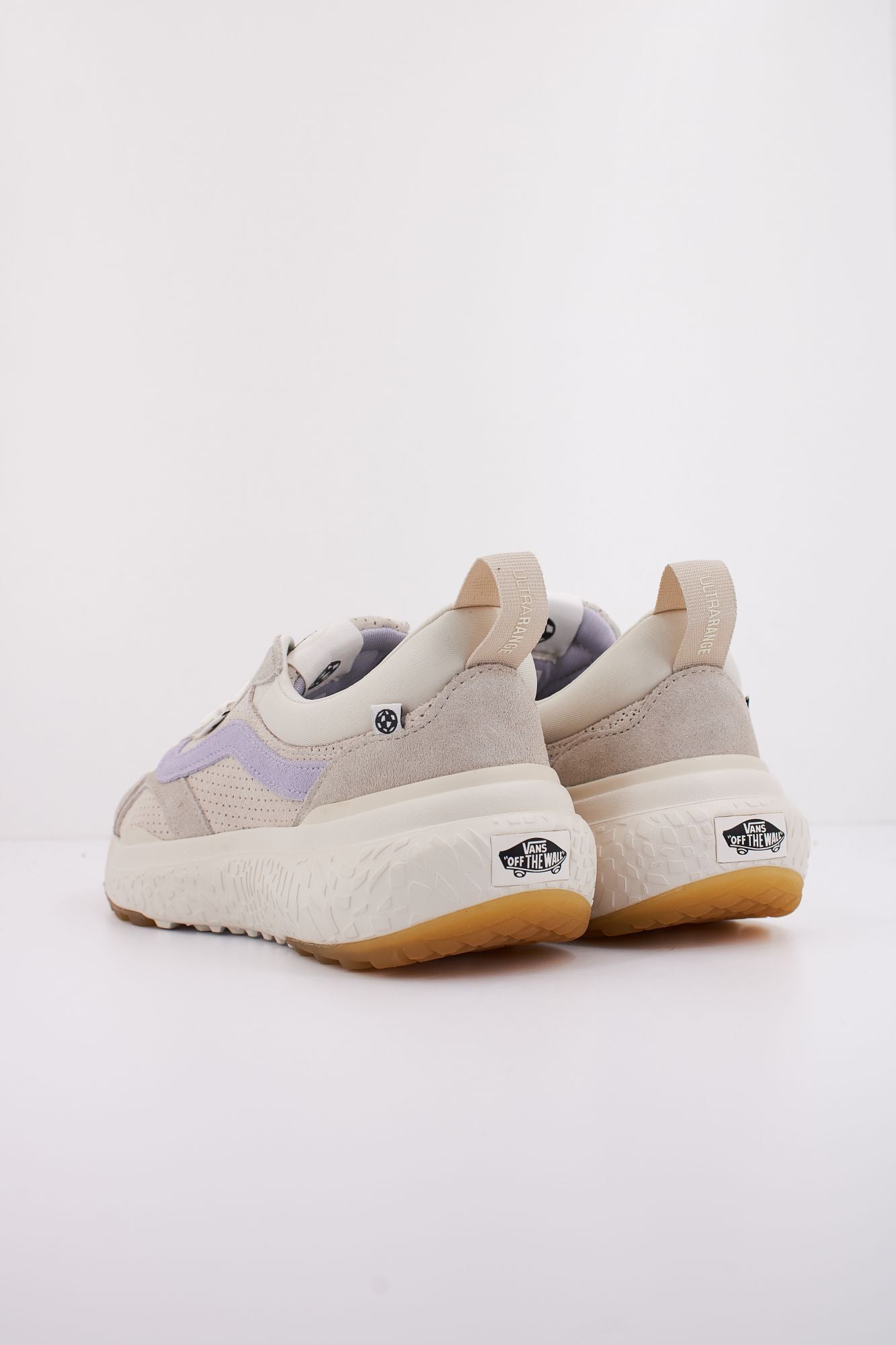 VANS MTE ULTRARANGE NEO VR3 en color BEIS (4)