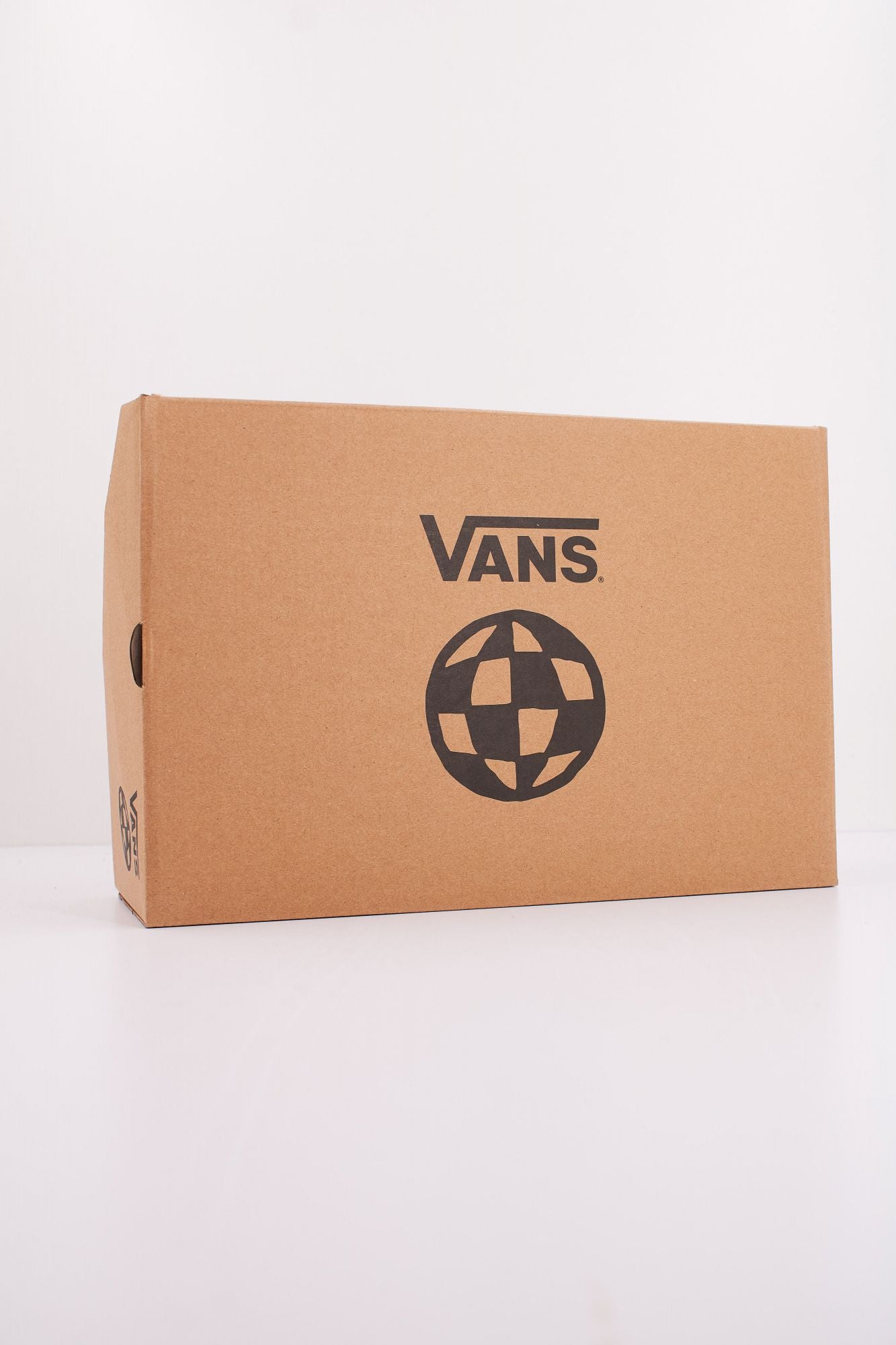 VANS MTE ULTRARANGE NEO VR3 en color MARRON (6)