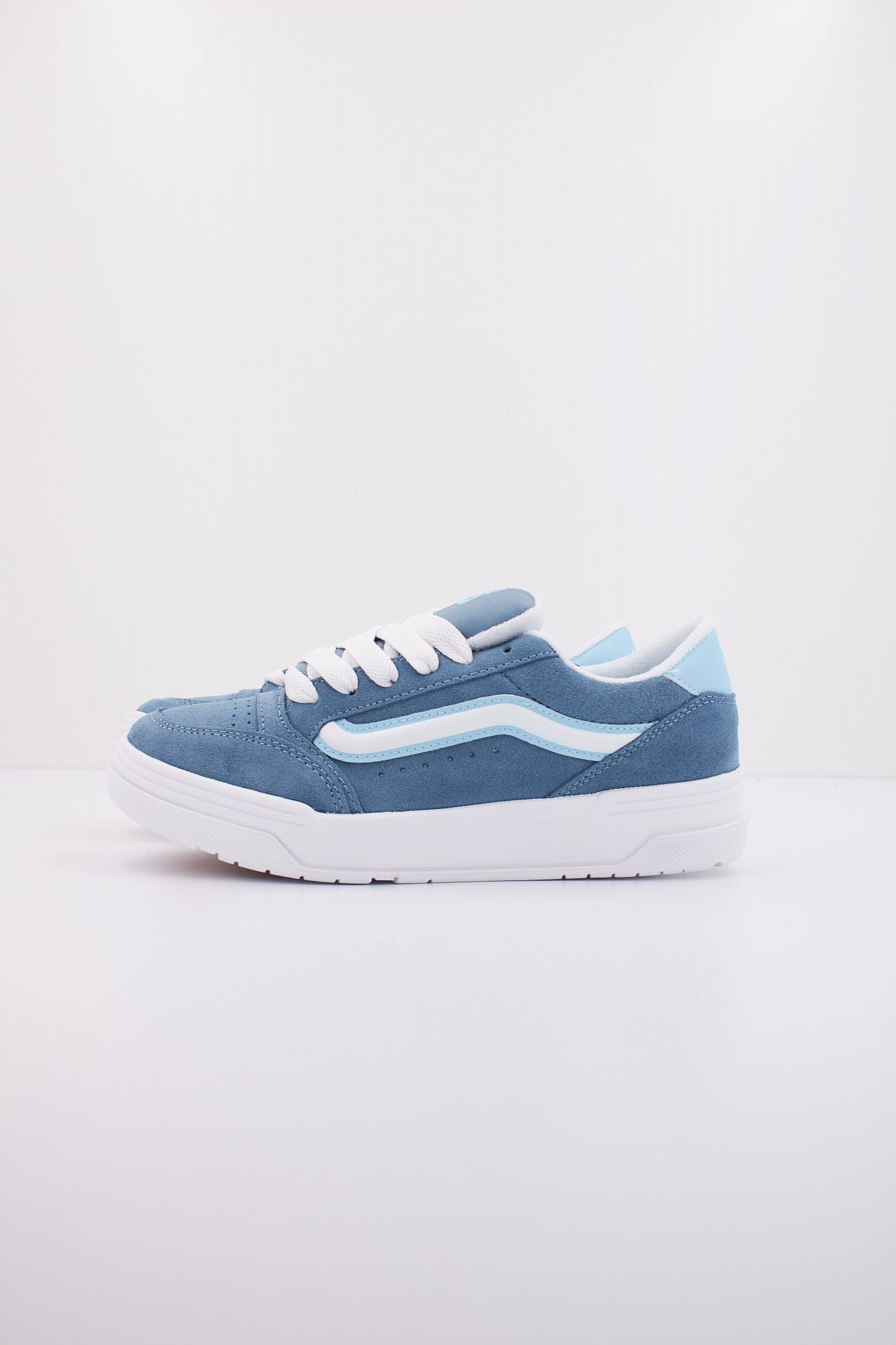 VANS HYLANE en color AZUL (1)
