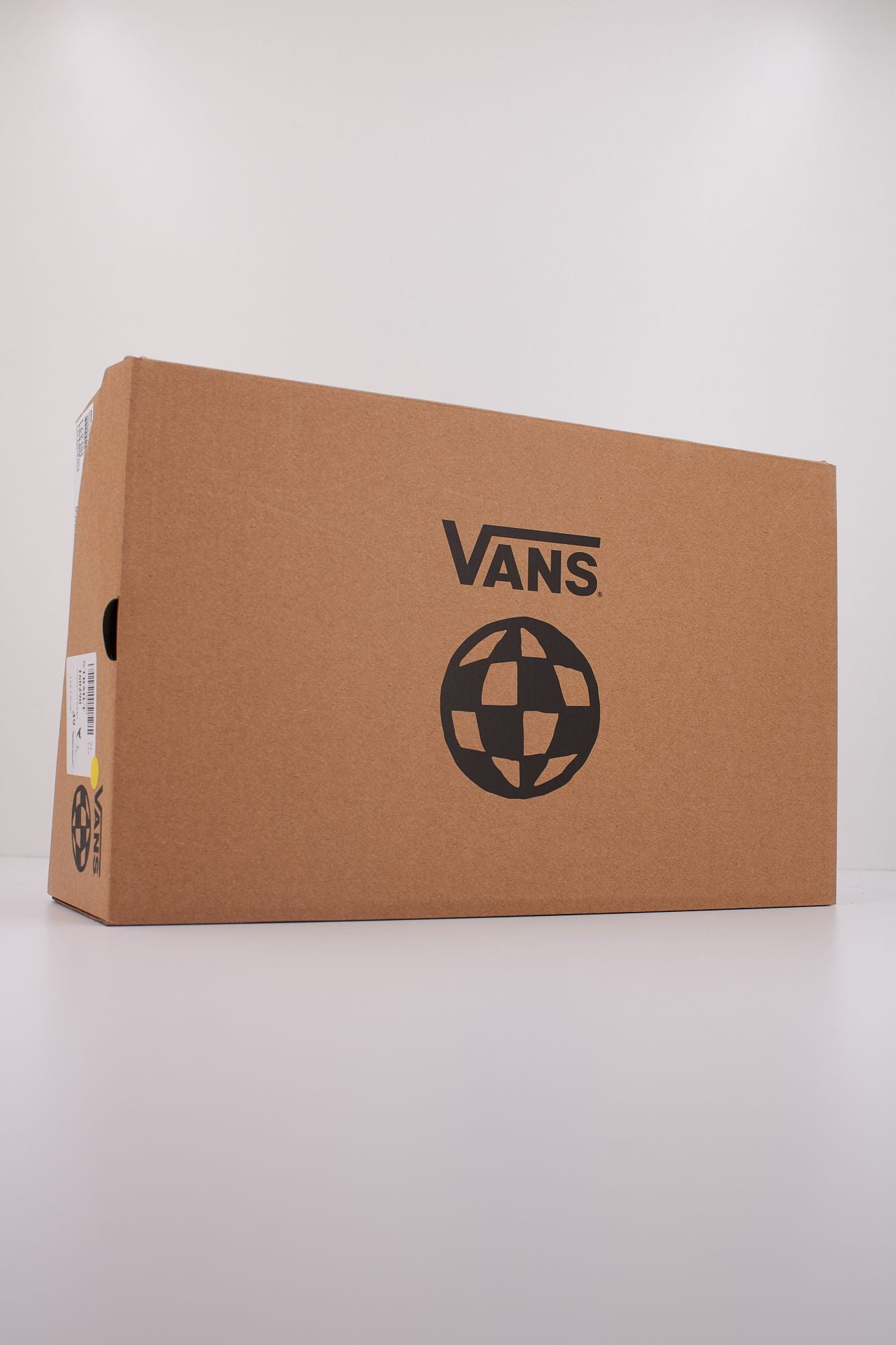 VANS MTE ULTRARANGE NEO VR3 en color BEIS (6)