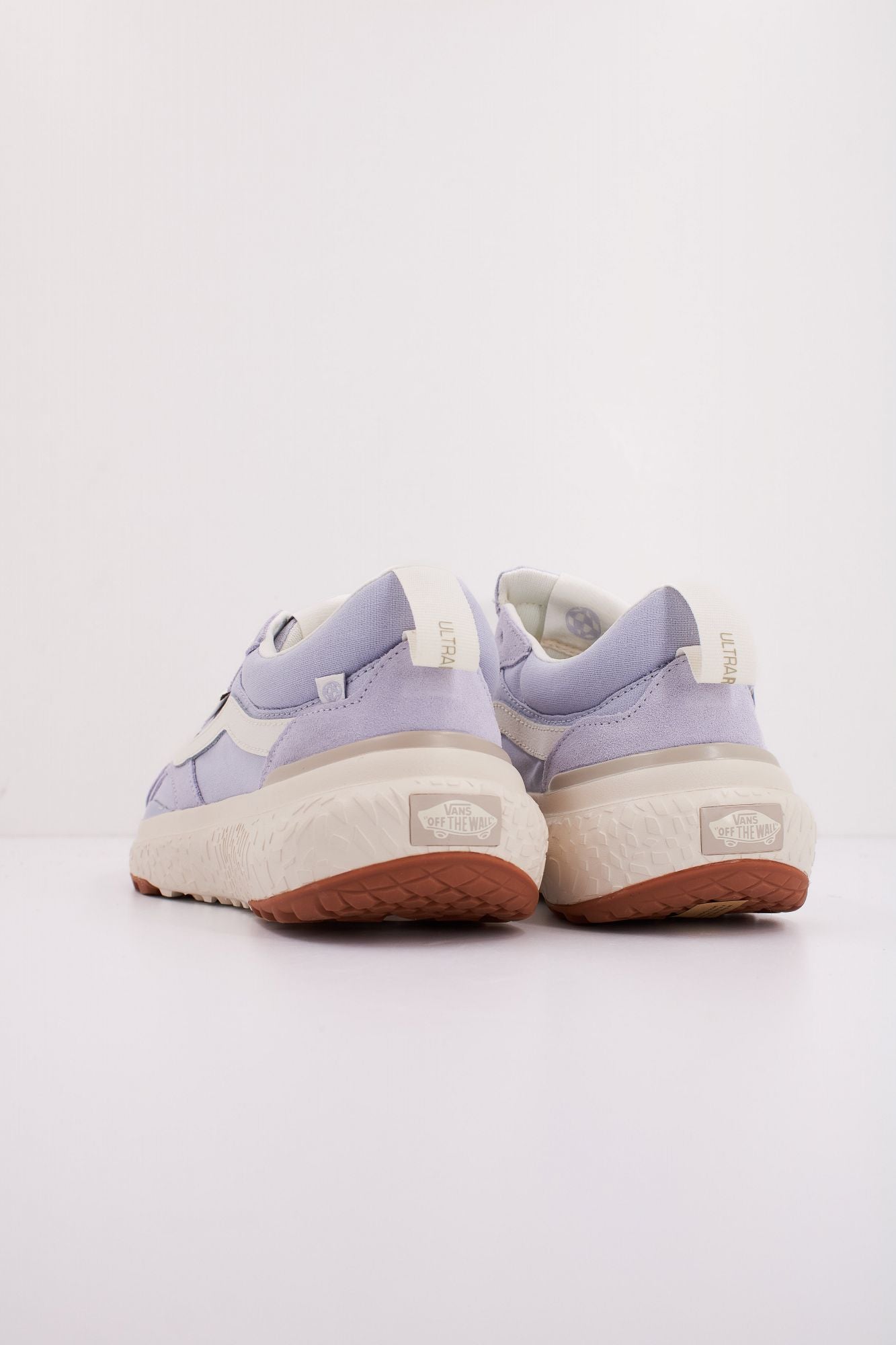 VANS ULTRARANGE NEO VR3 en color VIOLETA (4)