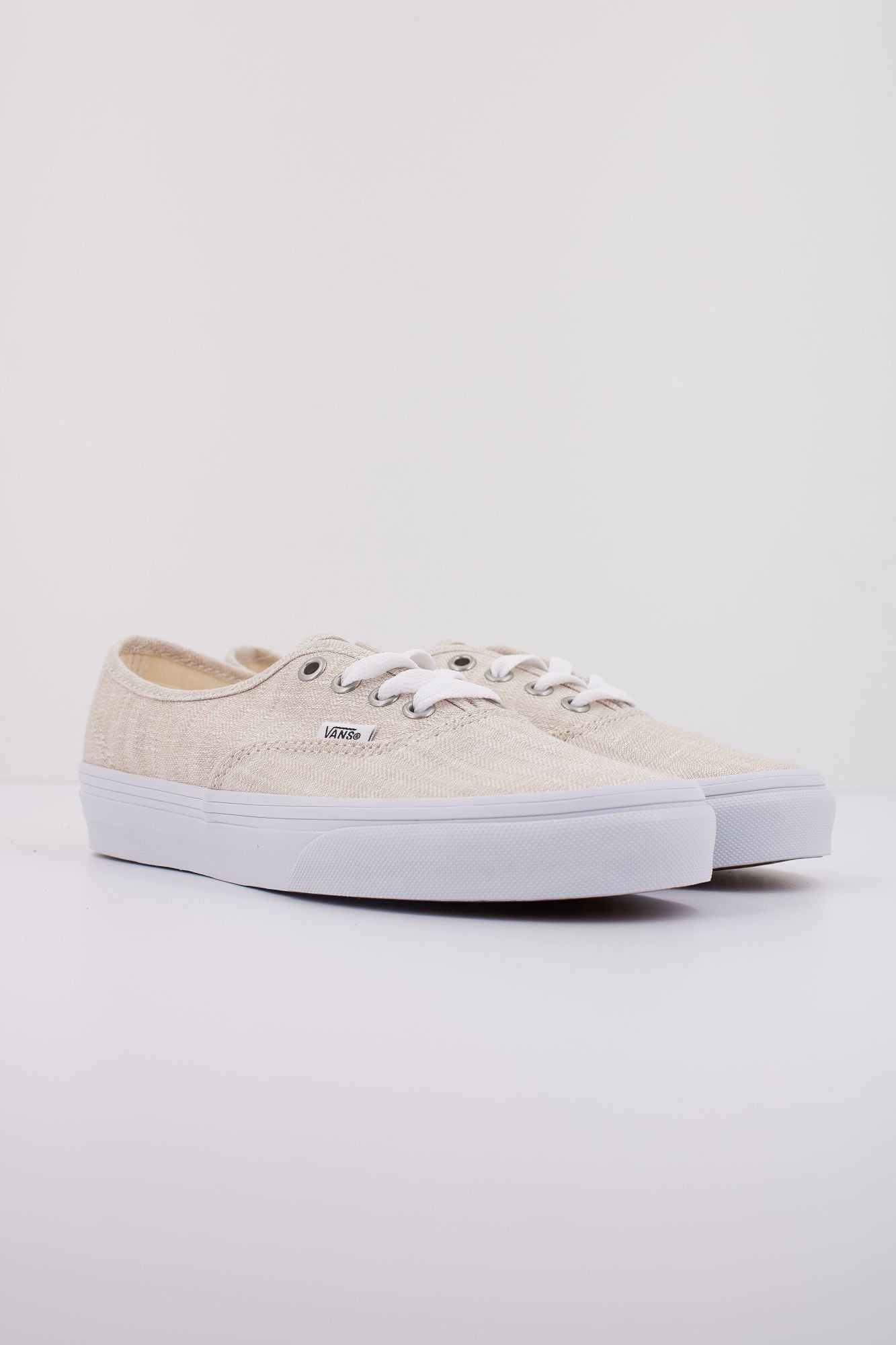 VANS AUTHENTIC  en color BEIS (2)