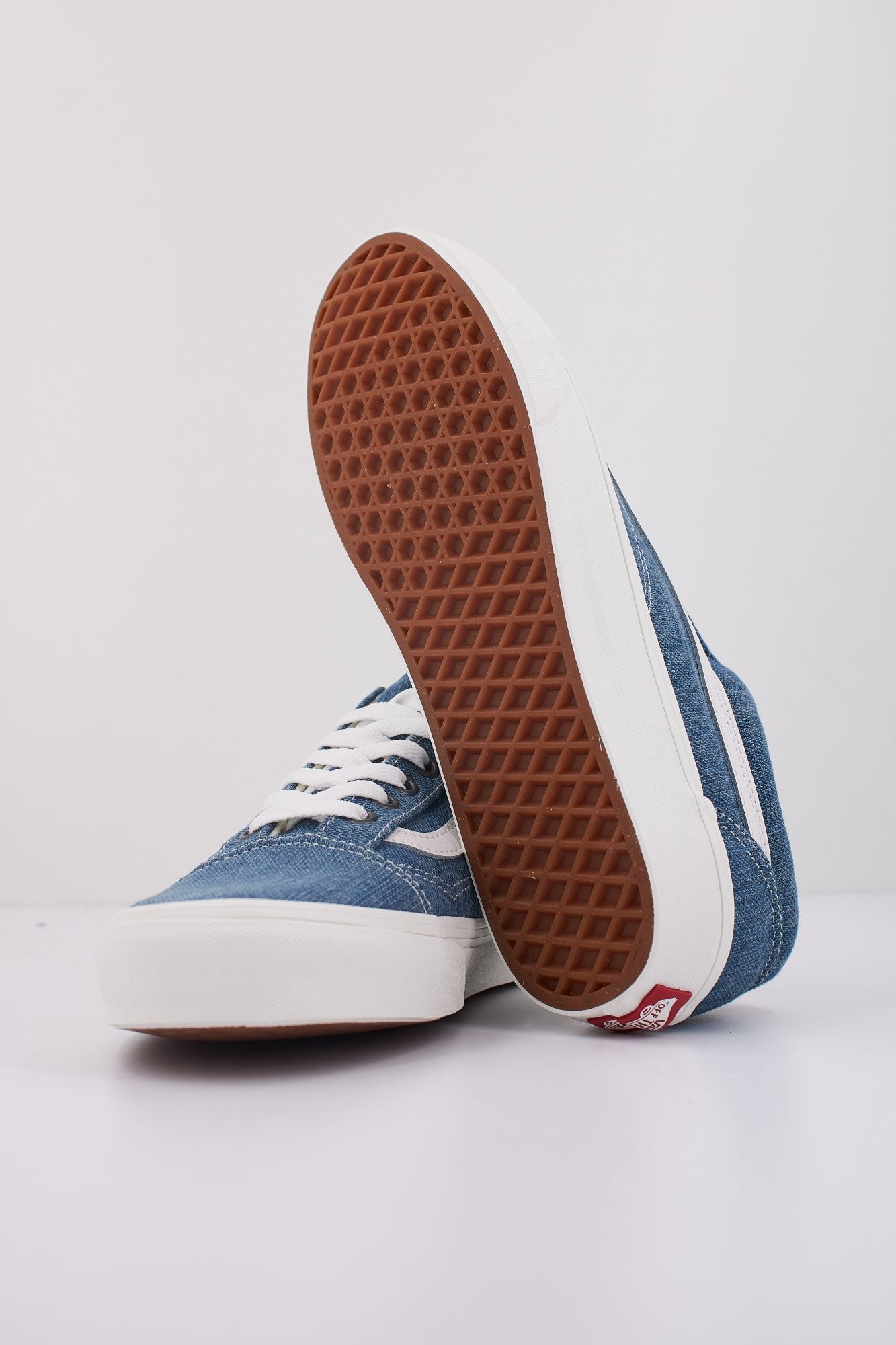 VANS OLD SKOOL en color AZUL (5)