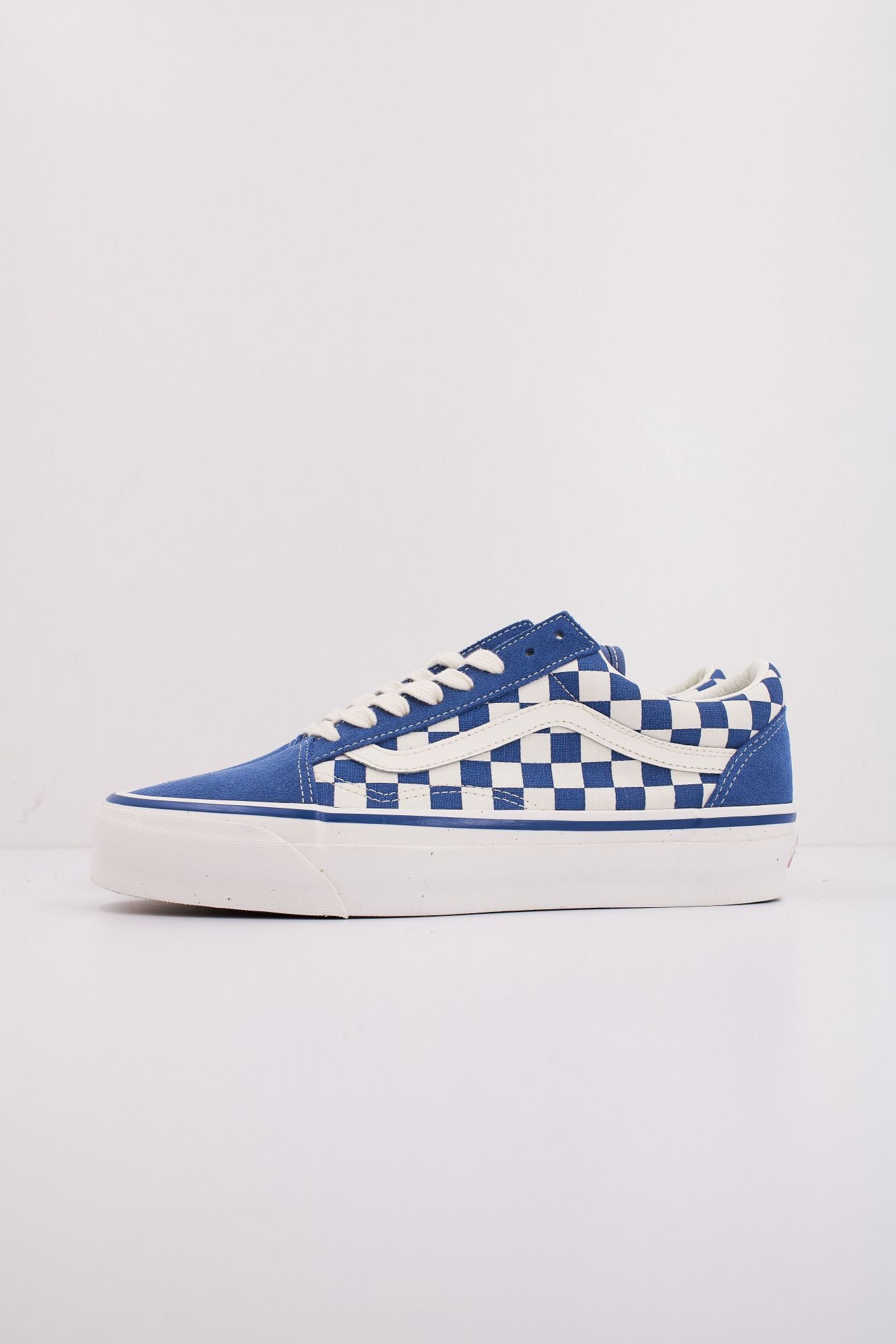 VANS OLD SKOOL 36 en color AZUL (1)