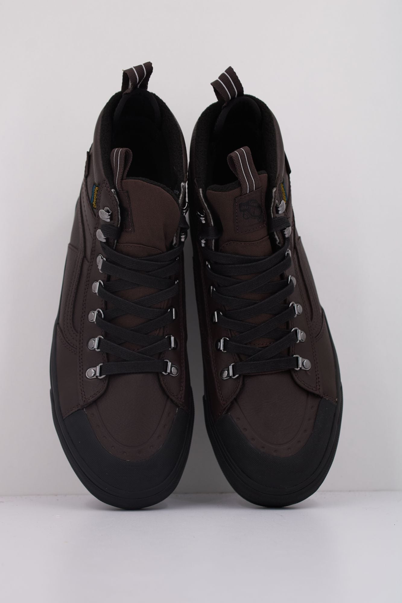 VANS  MTE SK8-HI DR WATERPRO en color MARRON (3)