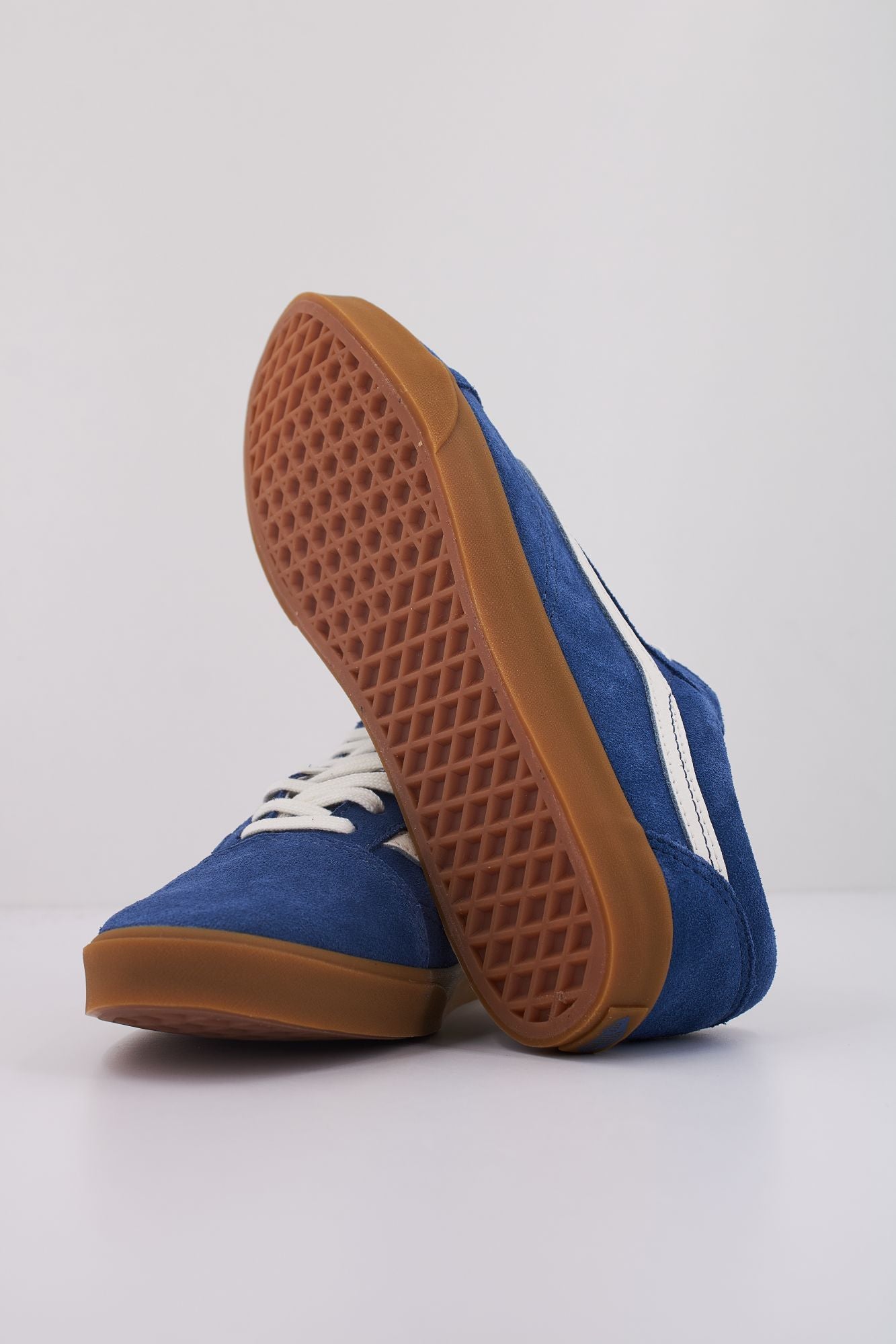 VANS  OLD SKOOL LOWPRO en color AZUL (5)